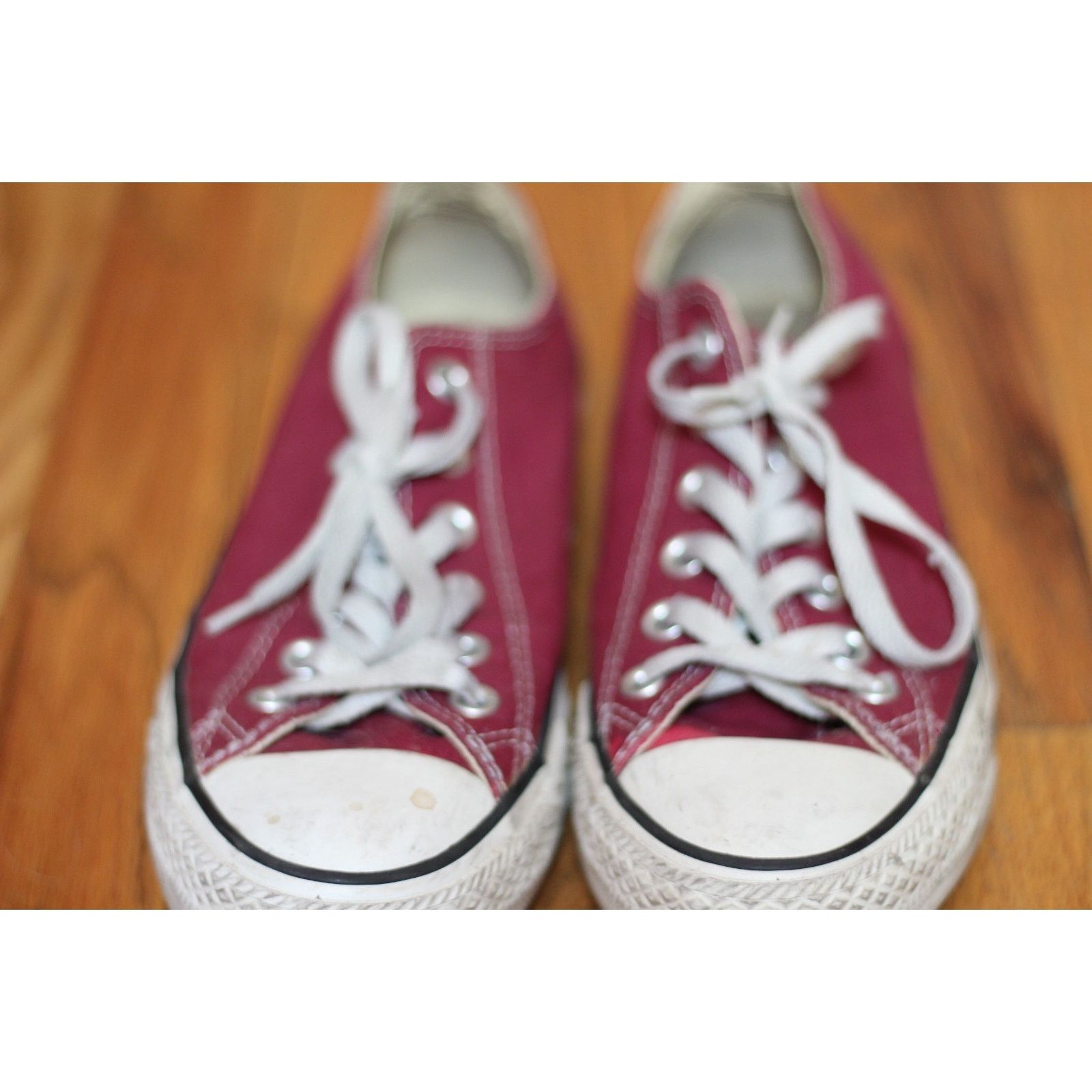 Converse Woman's 9/Men 7 - Burgundy Converse Chuck Taylor Used Size US 7 / EU 40 - 1 Thumbnail