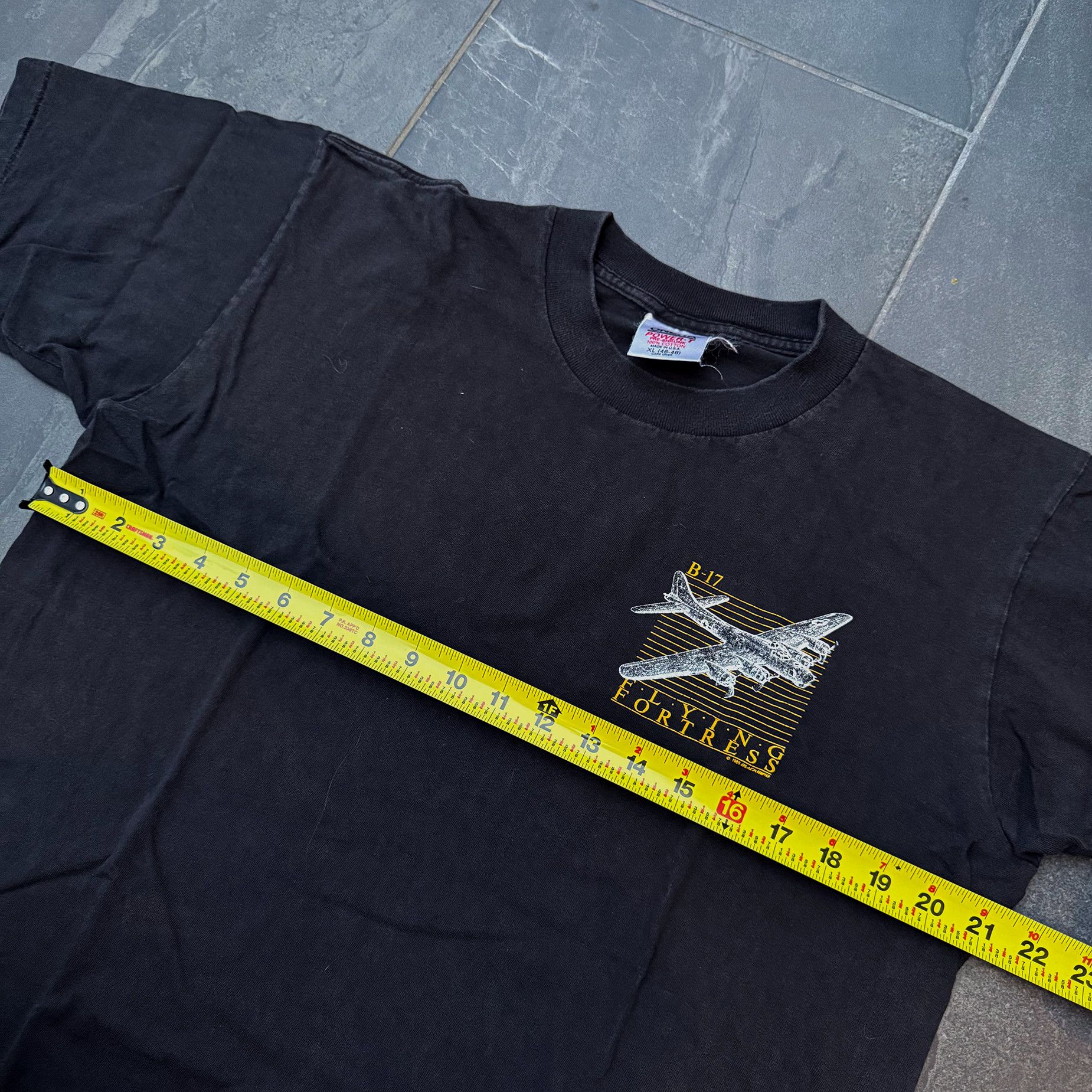 Vintage 1989 Blackbird B-17 Flying Fortress Tee Size US XL / EU 56 / 4 - 6 Thumbnail