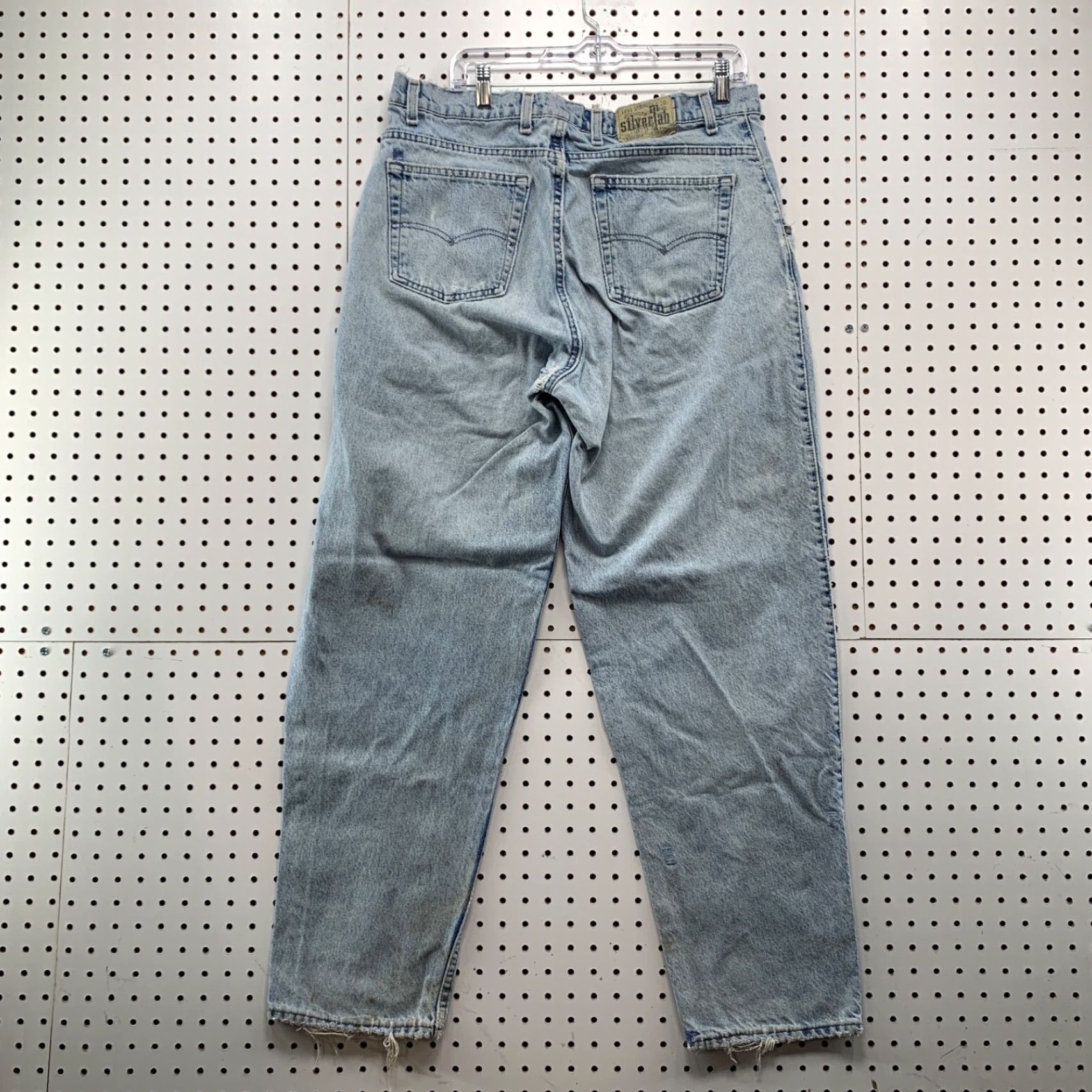 Vintage VINTAGE 90s Levi's SilverTab Baggy Jeans Men's Size 36x32 Light Wash USA Relaxed Fit Denim Size US 36 / EU 52 - 2 Thumbnail