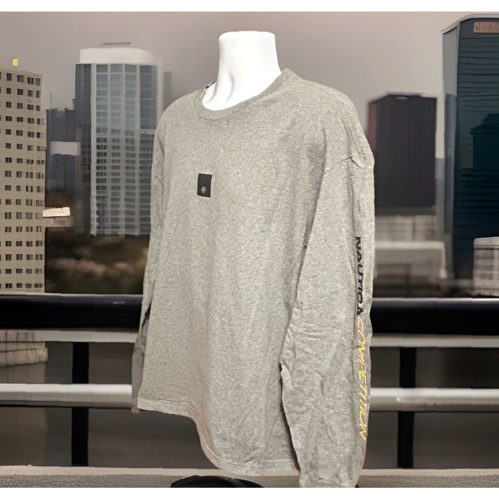 Nautica VINTAGE Nautica Competition Long Sleeve Shirt Men 2XL Gray Chest Logo USA 90s Shirt Mens Size US XXL / EU 58 / 5 - 6 Thumbnail