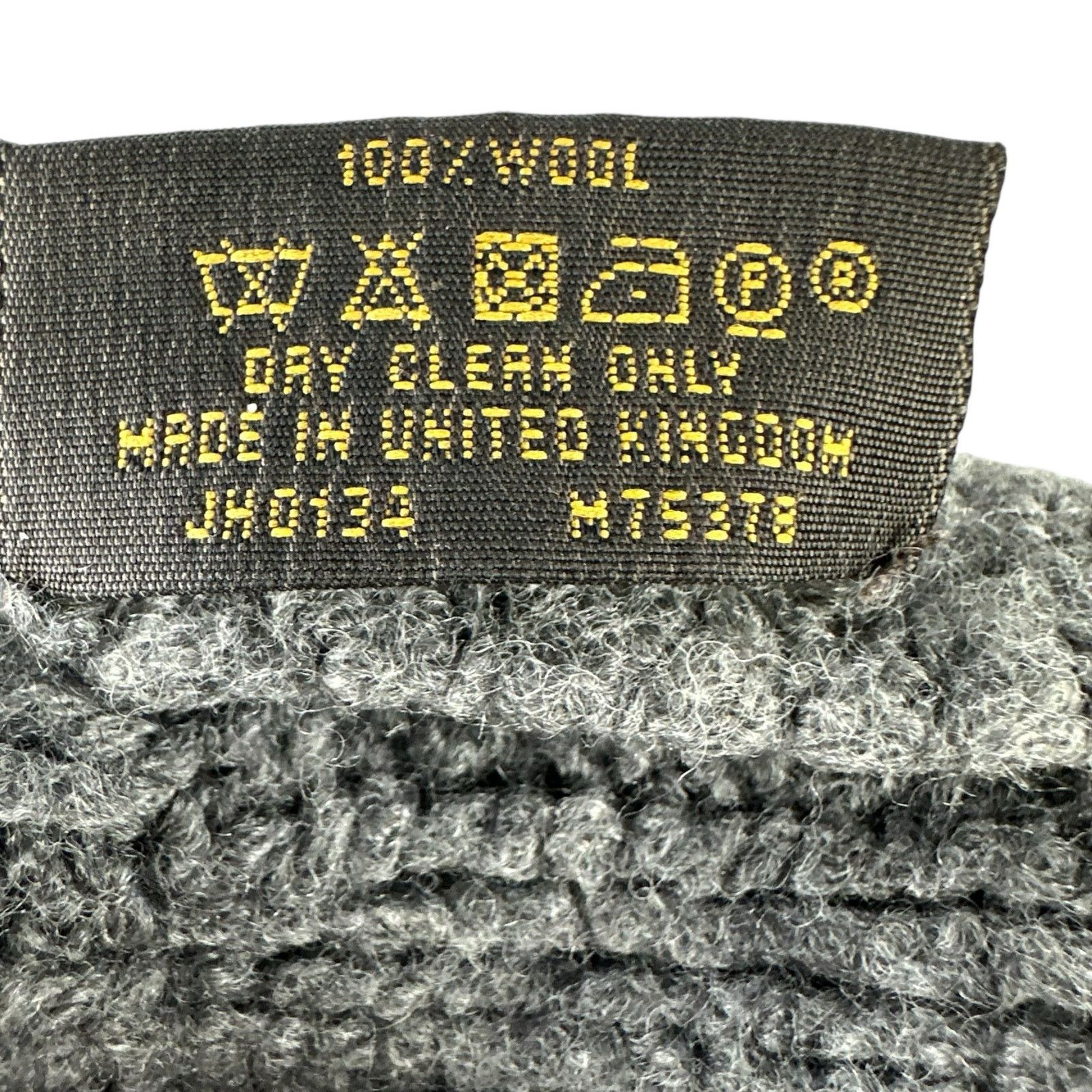 Louis Vuitton Louis Vuitton Cable Knit Kids Beanie Size ONE SIZE - 5 Thumbnail