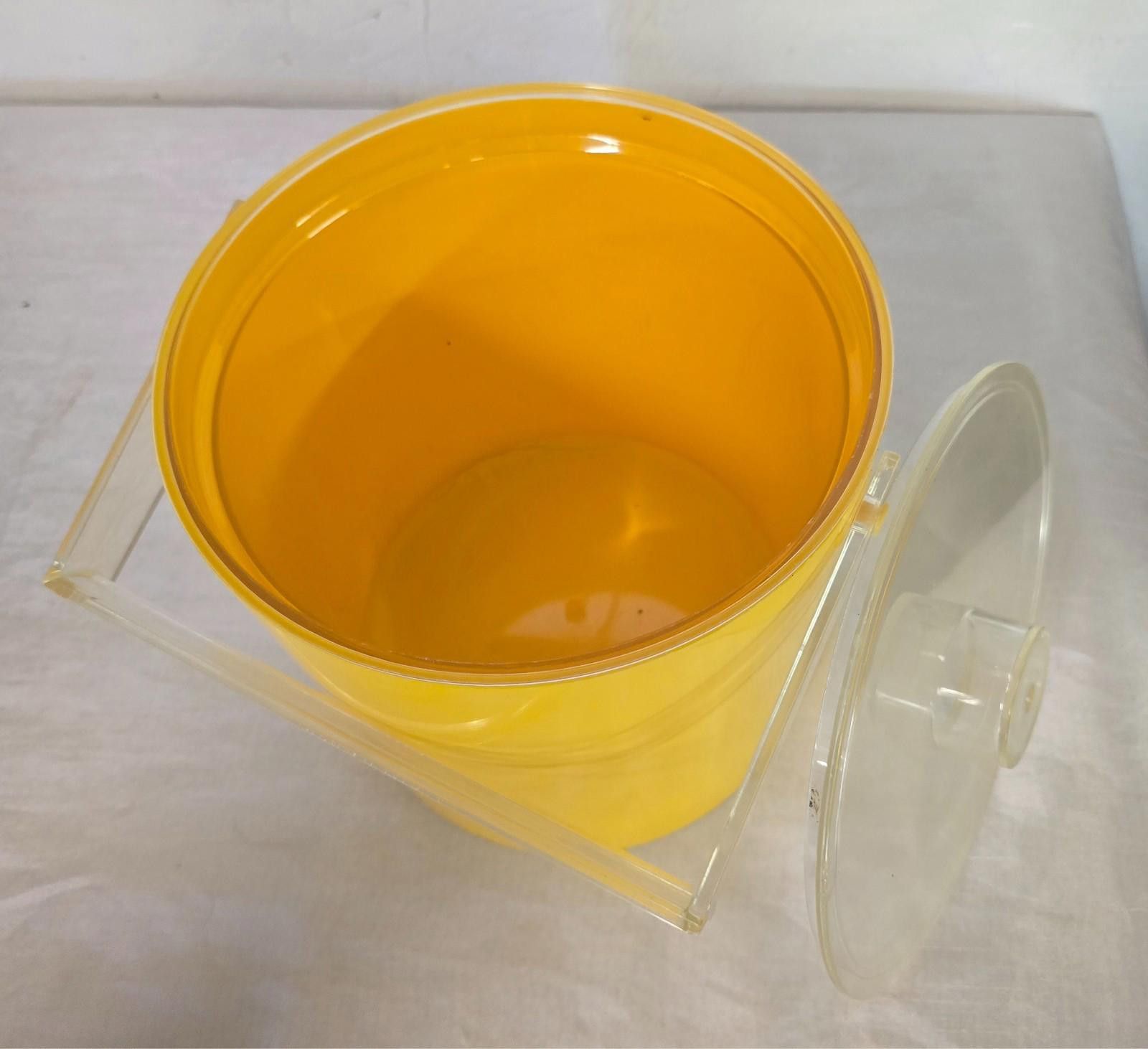 Designer VTG MCM 70s Yellow Bucket Brigade Ice Bucket w/ Lid Retro Size ONE SIZE - 2 Thumbnail