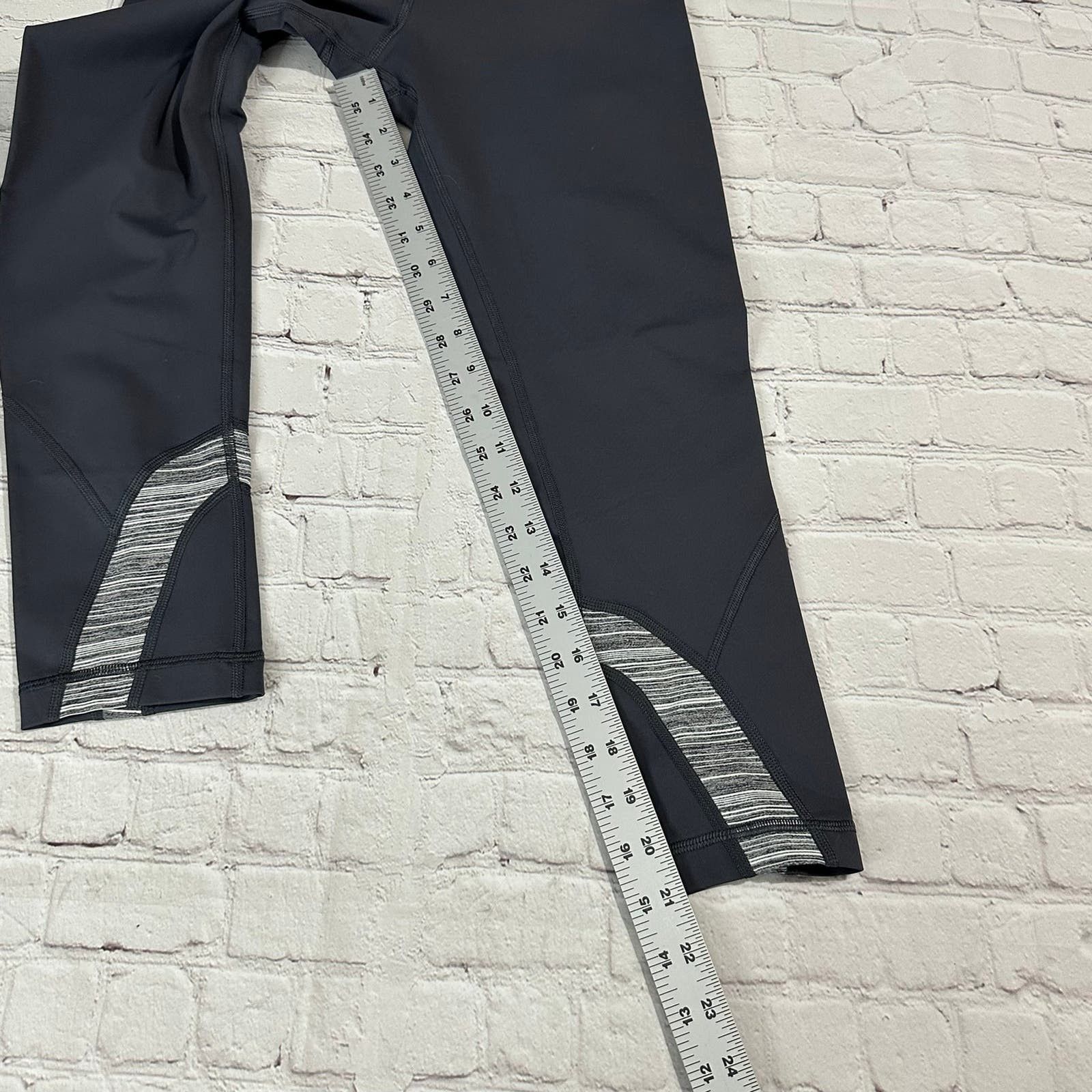 Lululemon lululemon leggings size 6 Size 28" / US 6 / IT 42 - 7 Thumbnail