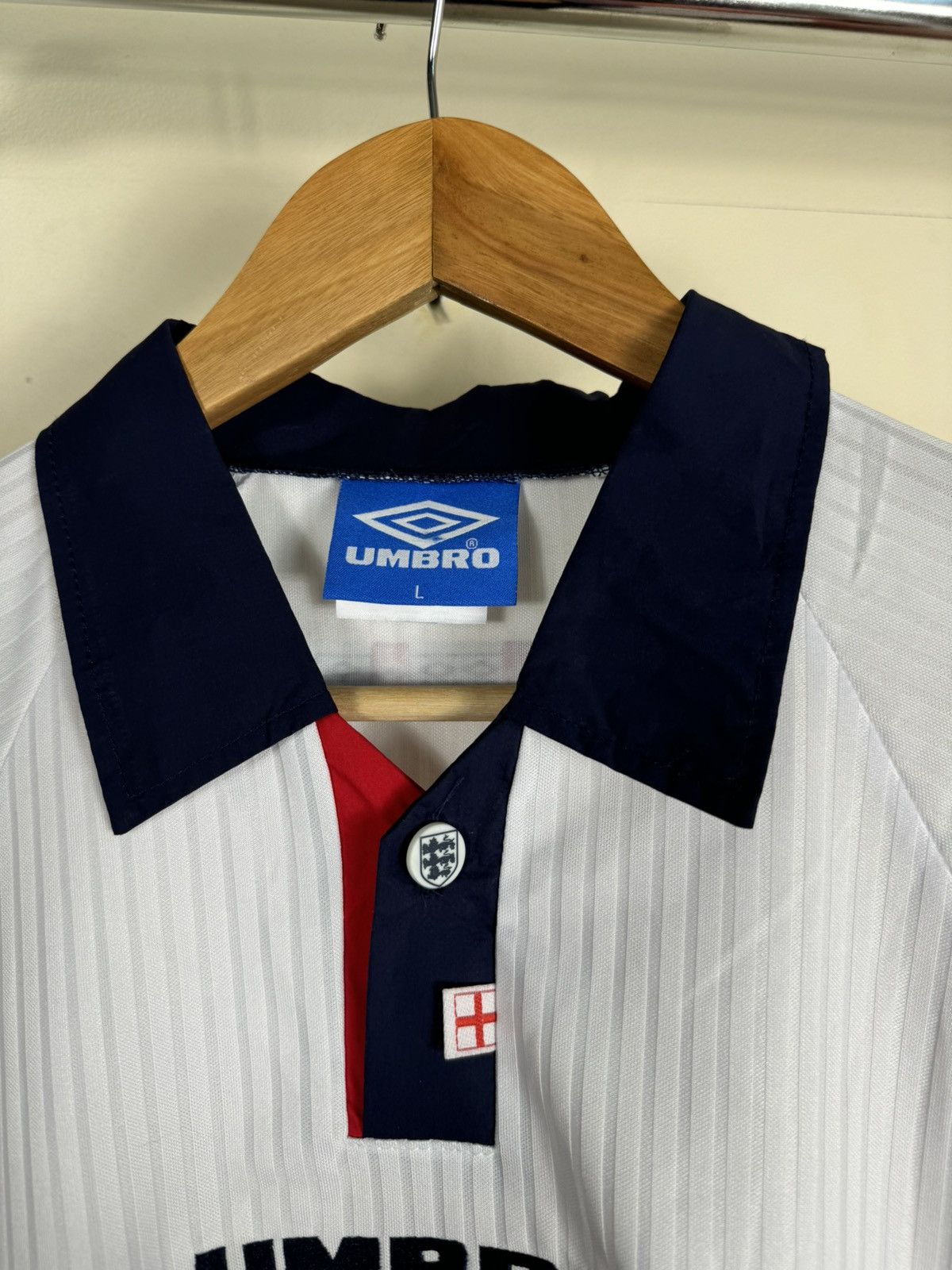 Umbro England Vintage 1998 Umbro Rare Jersey Reissue Size US L / EU 52-54 / 3 - 3 Thumbnail