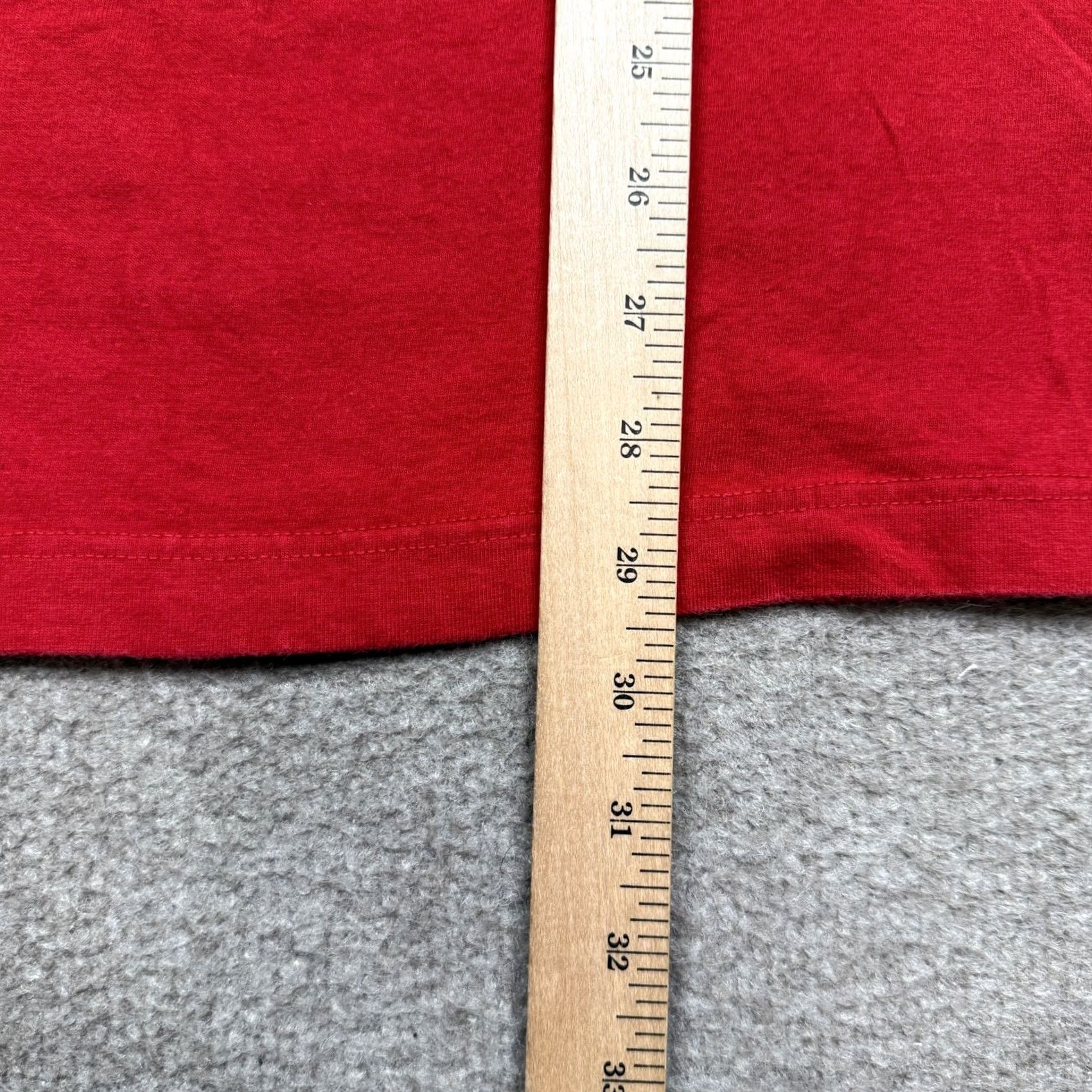 Nike Vintage Nike T Shirt Size L Red Short Sleeve Performance Lightweight Y2K Men's Size US L / EU 52-54 / 3 - 7 Thumbnail