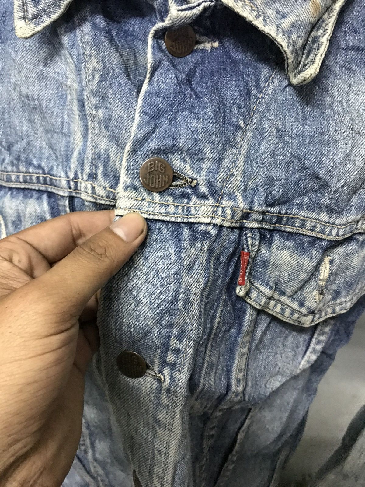 Big John Vintage Denim Big John Diatress Denim Jacket Size US L / EU 52-54 / 3 - 3 Thumbnail
