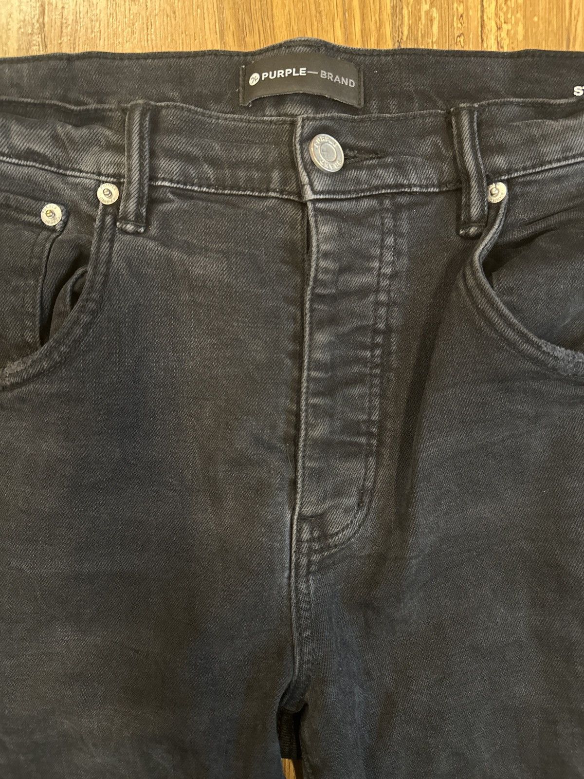 Purple Brand Purple Brand Knee Hole Black Denim Jeans Size 34 Size US 34 / EU 50 - 3 Thumbnail