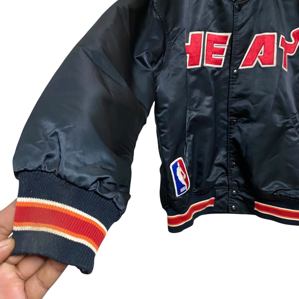 NBA Vintage 80s Miami Heat Sateen Bomber Jacket Starter Size US L / EU 52-54 / 3 - 5 Thumbnail