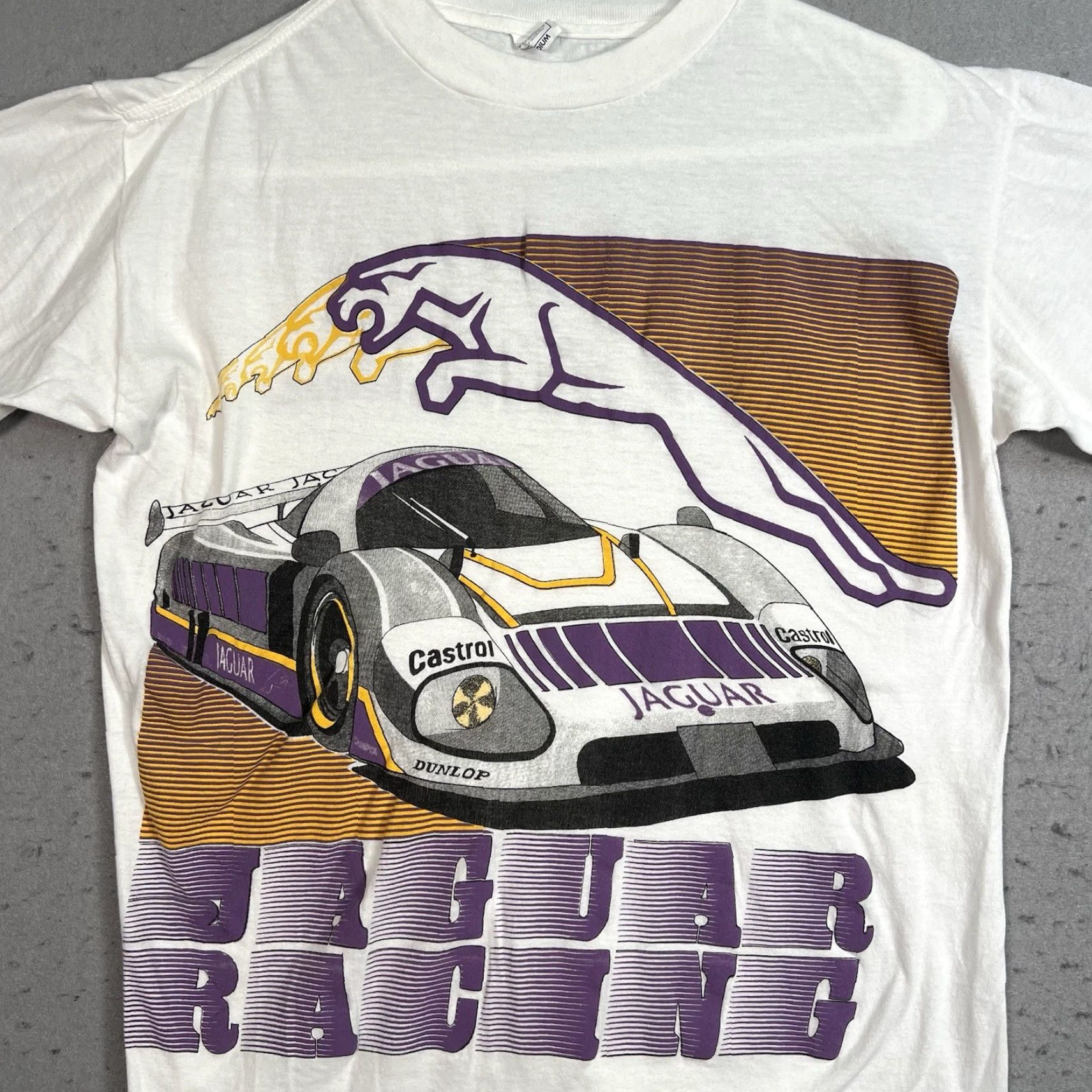 Vintage VINTAGE 90s Jaguar XJR9 IMSA GTP Racing Graphic Tee Adult Medium White Mens Size US M / EU 48-50 / 2 - 3 Thumbnail