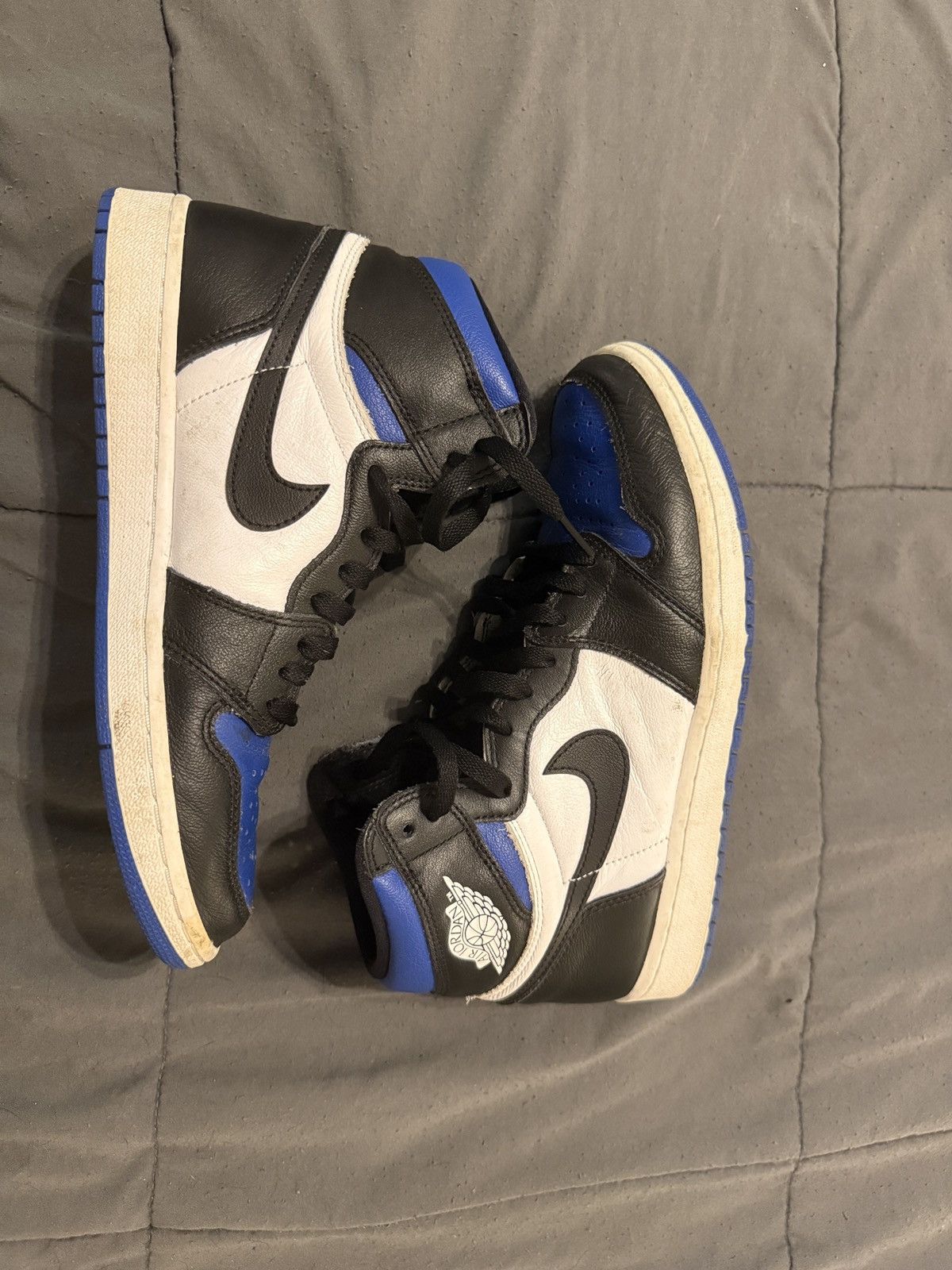 Jordan Brand Jordan 1 Royal Toe High Size US 9 / EU 42 - 1 Thumbnail
