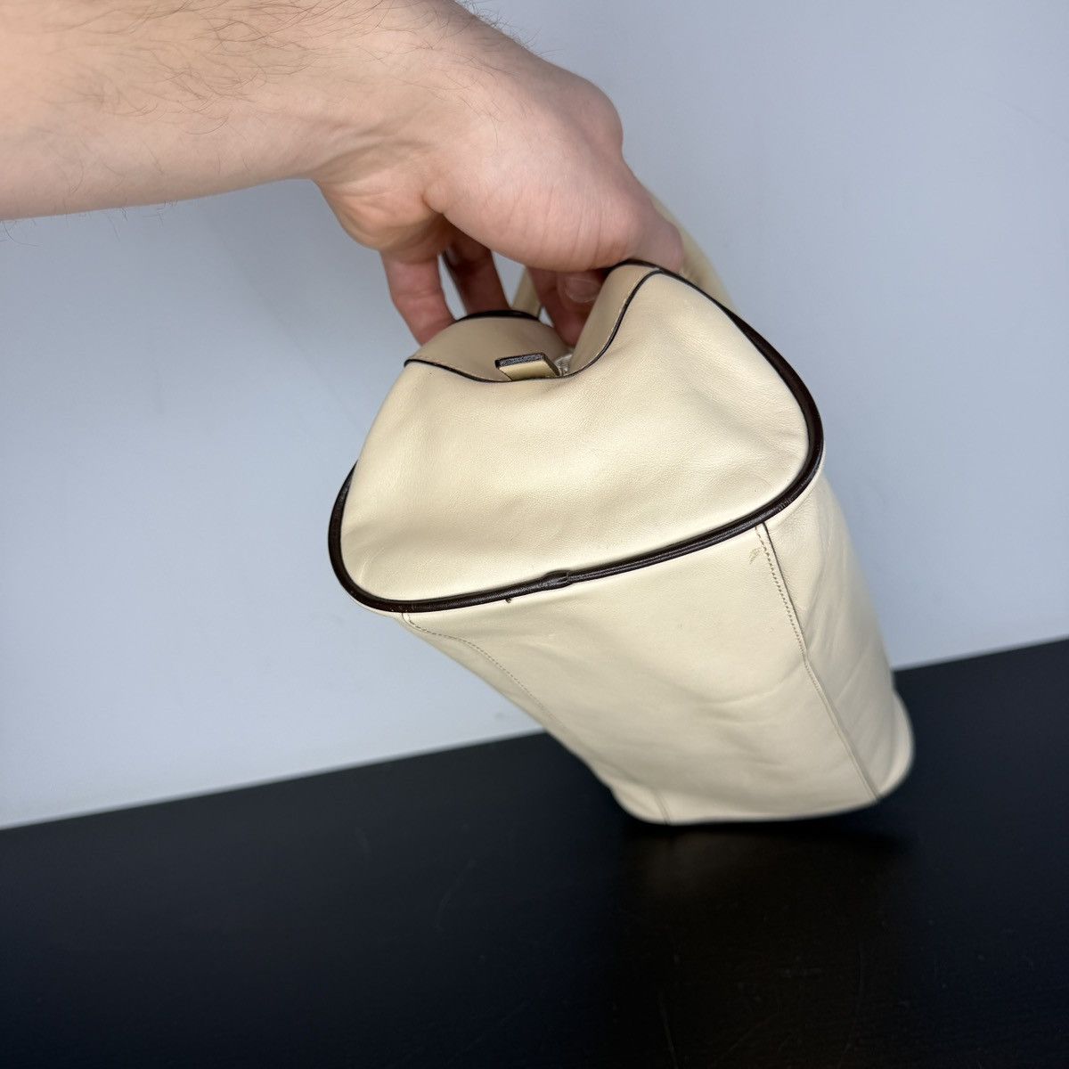 Prada Prada Vintage Leather Bag Beige Size ONE SIZE - 8 Thumbnail