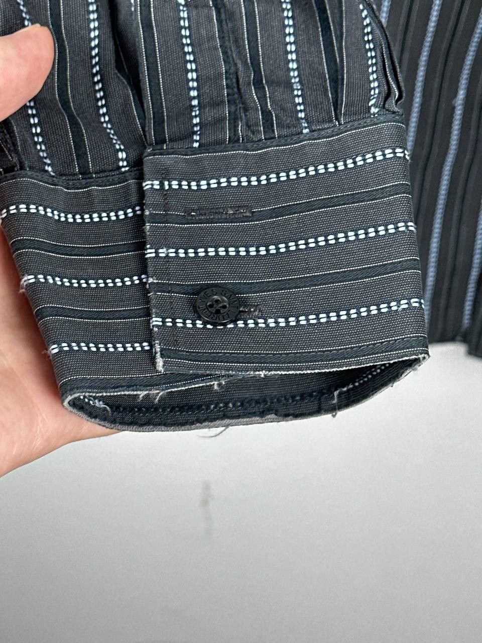 Yves Saint Laurent Vintage 90s Yves Saint Laurent Black Striped Shirt Size US XL / EU 56 / 4 - 10 Thumbnail