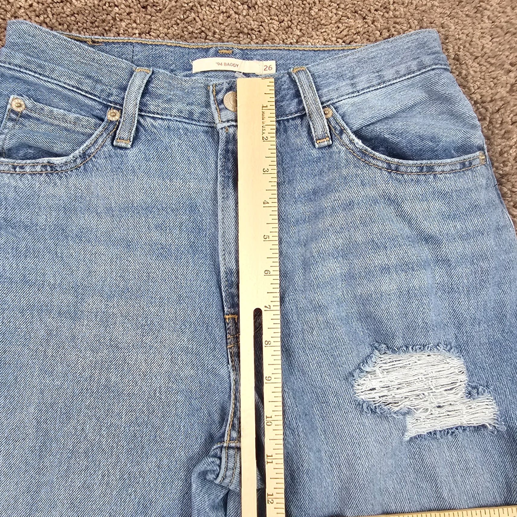 Levi's Levi's 94 Baggy Jeans Women 24 High Rise 100% Cotton Distressed Denim 25x31 Baggy Jeans 90s Levi's Women High Rise Distressed Denim 100% Cotton 25x31 Size 42" / US 20 - 4 Thumbnail