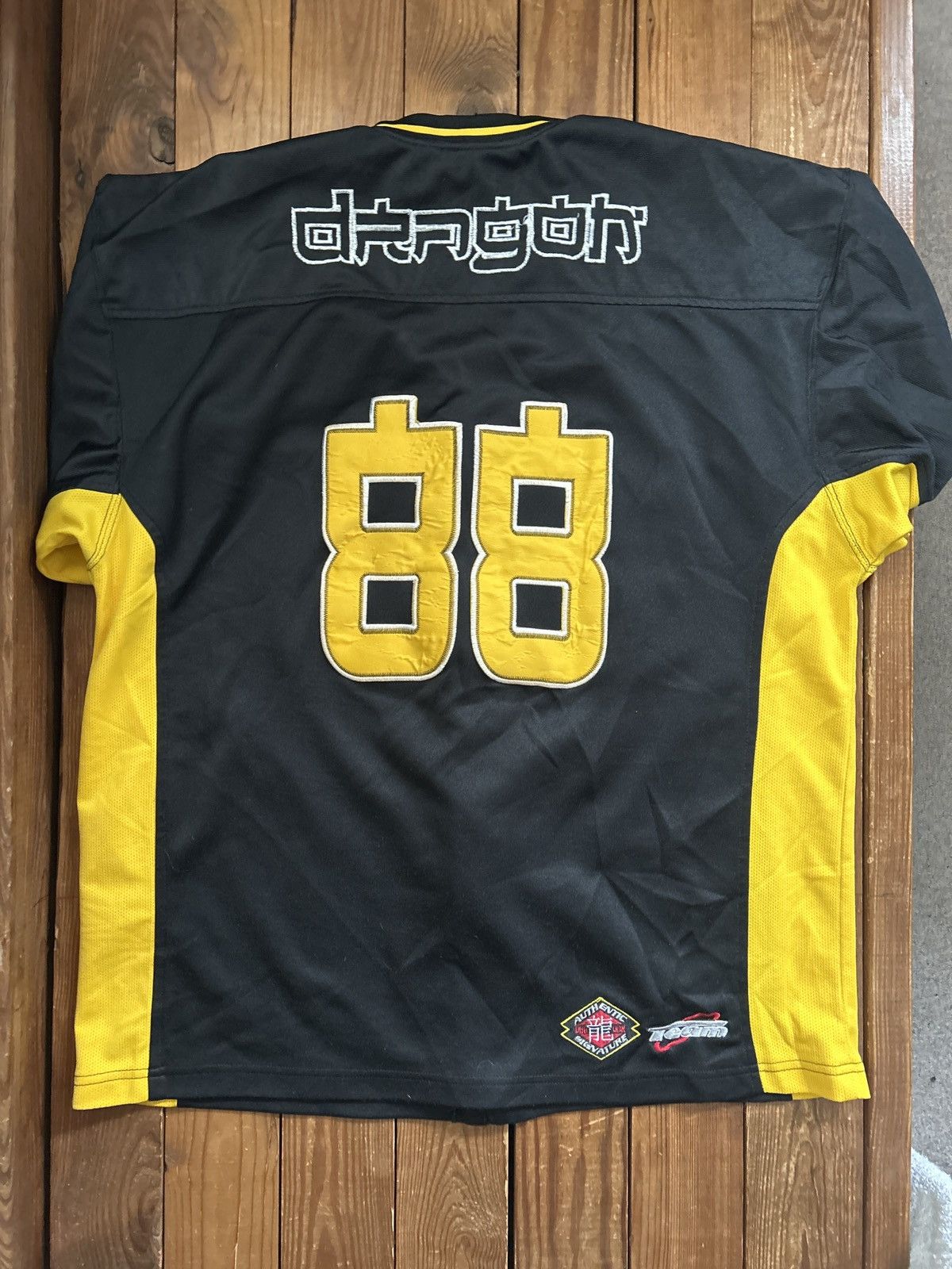 Vintage Vintage Y2K 88 Dragon Black Yellow Zip Jersey Size US L / EU 52-54 / 3 - 2 Thumbnail