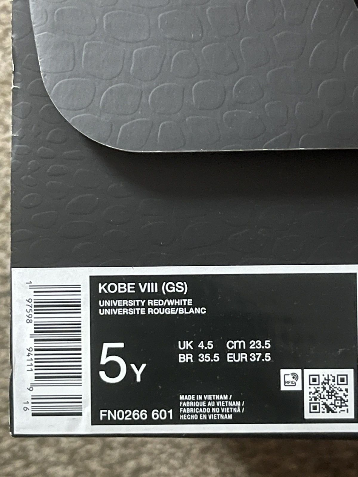 Nike *New* Nike Kobe 8/VIII University Red - Grade School Size US 5 / EU 37 - 7 Thumbnail
