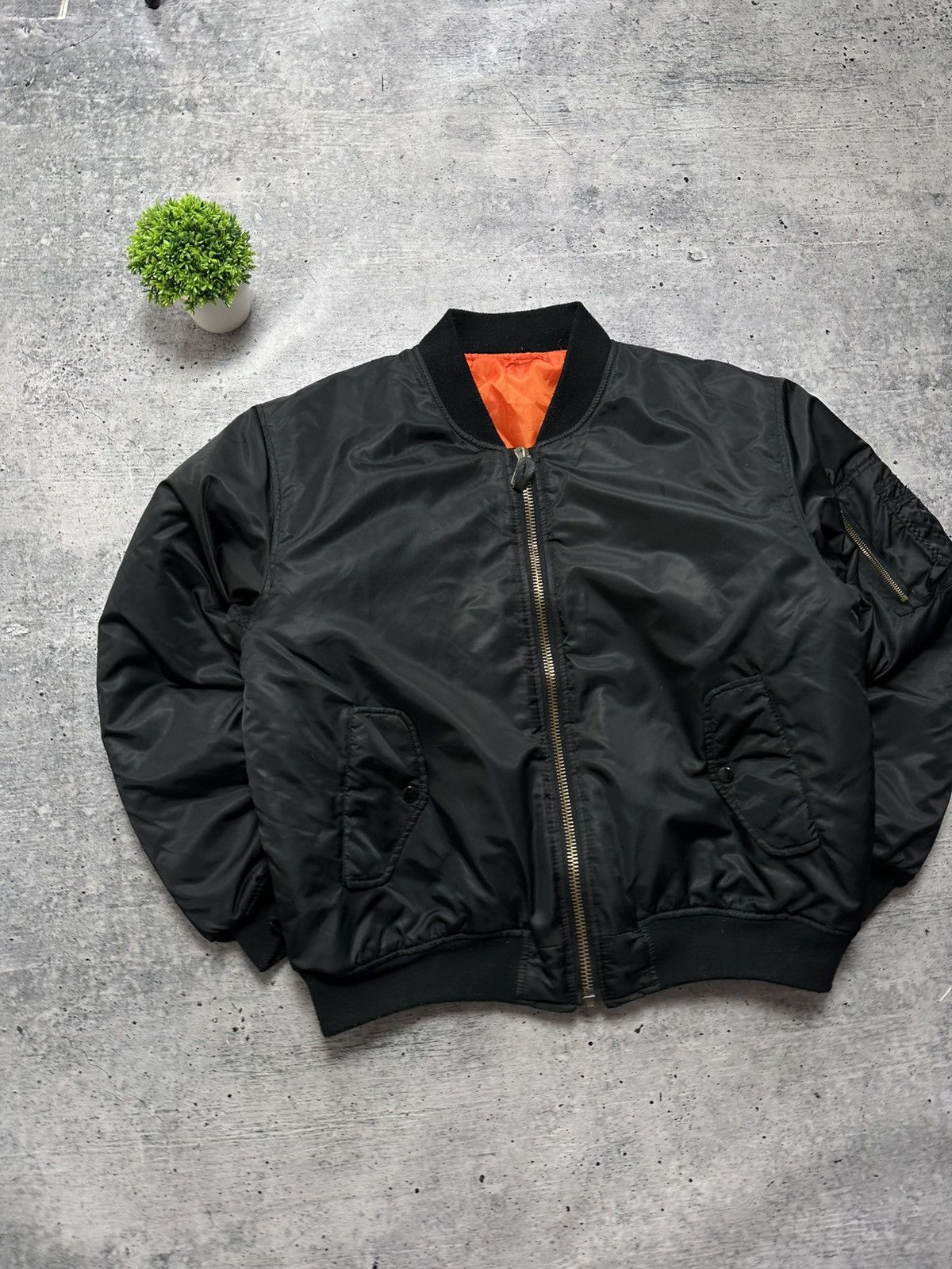 Vintage 90s Alpha Flyer’s USA MA-1 Bomber Jacket Military