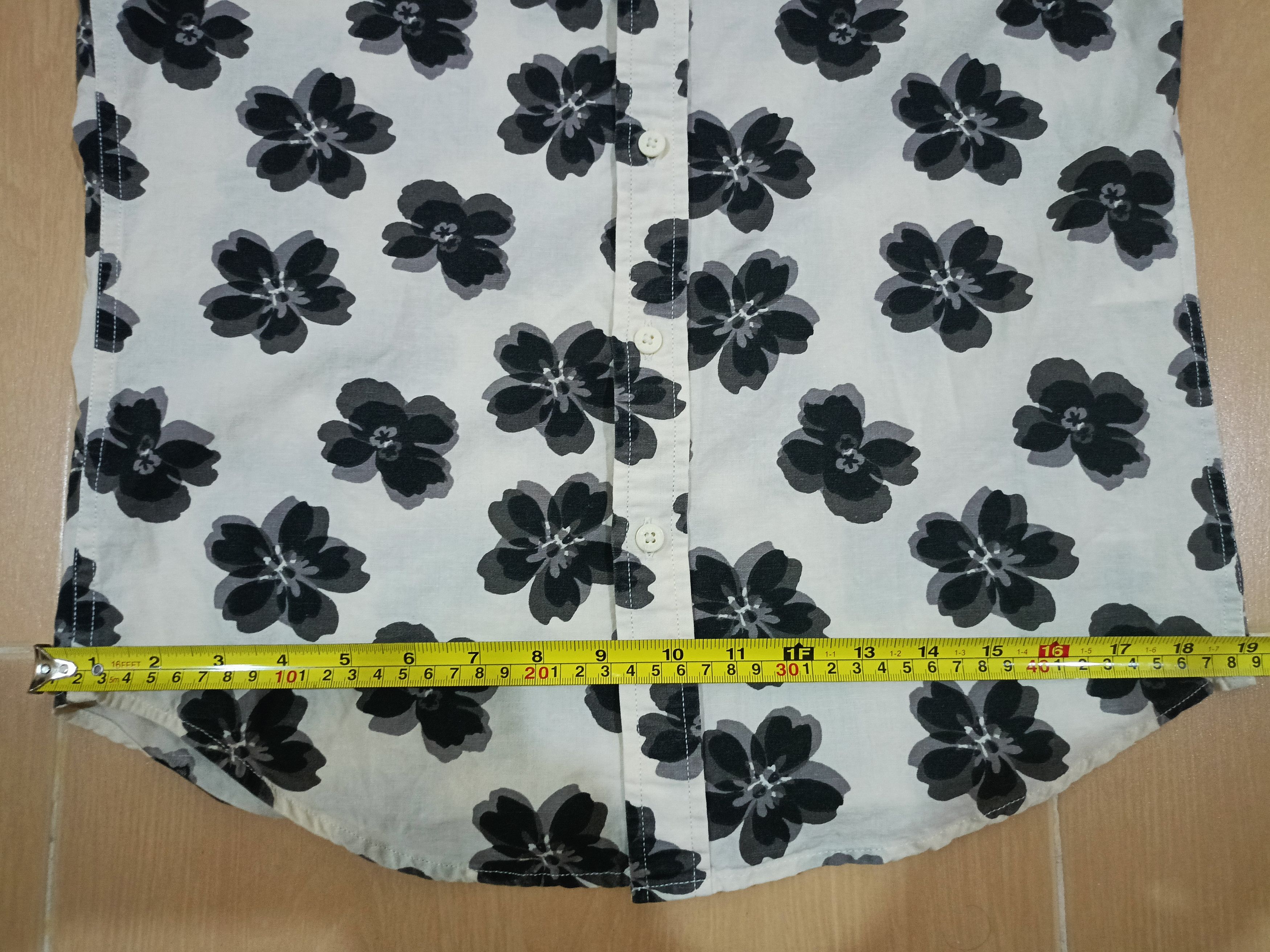 Levi's Levi's Short Sleeve Size US S / EU 44-46 / 1 - 6 Thumbnail