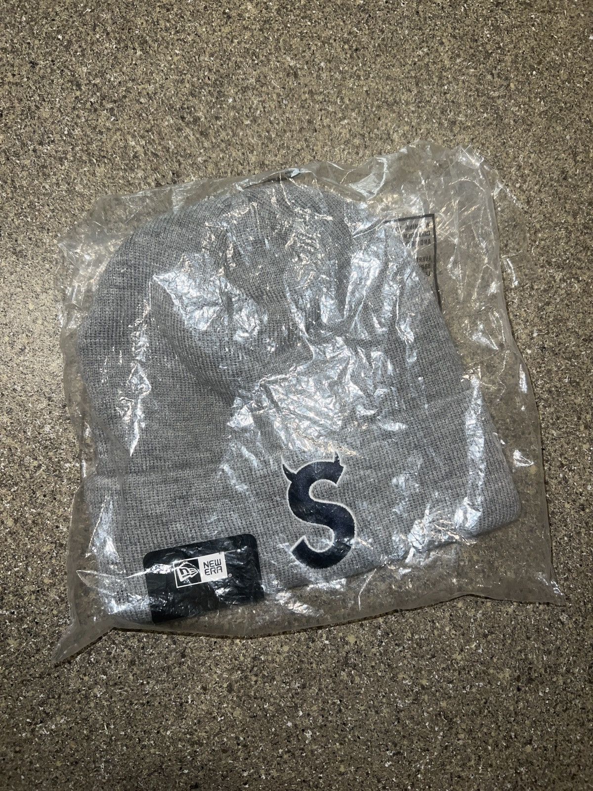 Supreme Supreme S Logo Beanie Size ONE SIZE - 1 Thumbnail
