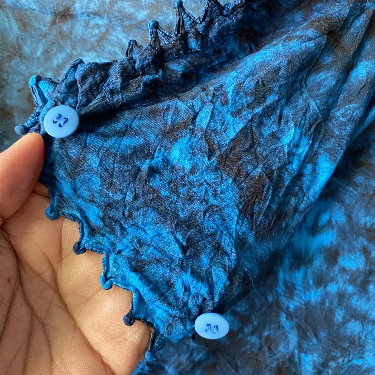 Issey Miyake Haat Blue Crinkle Textured Shirt/Ruffled High Neck Blouse Size XS / US 0-2 / IT 36-38 - 9 Thumbnail