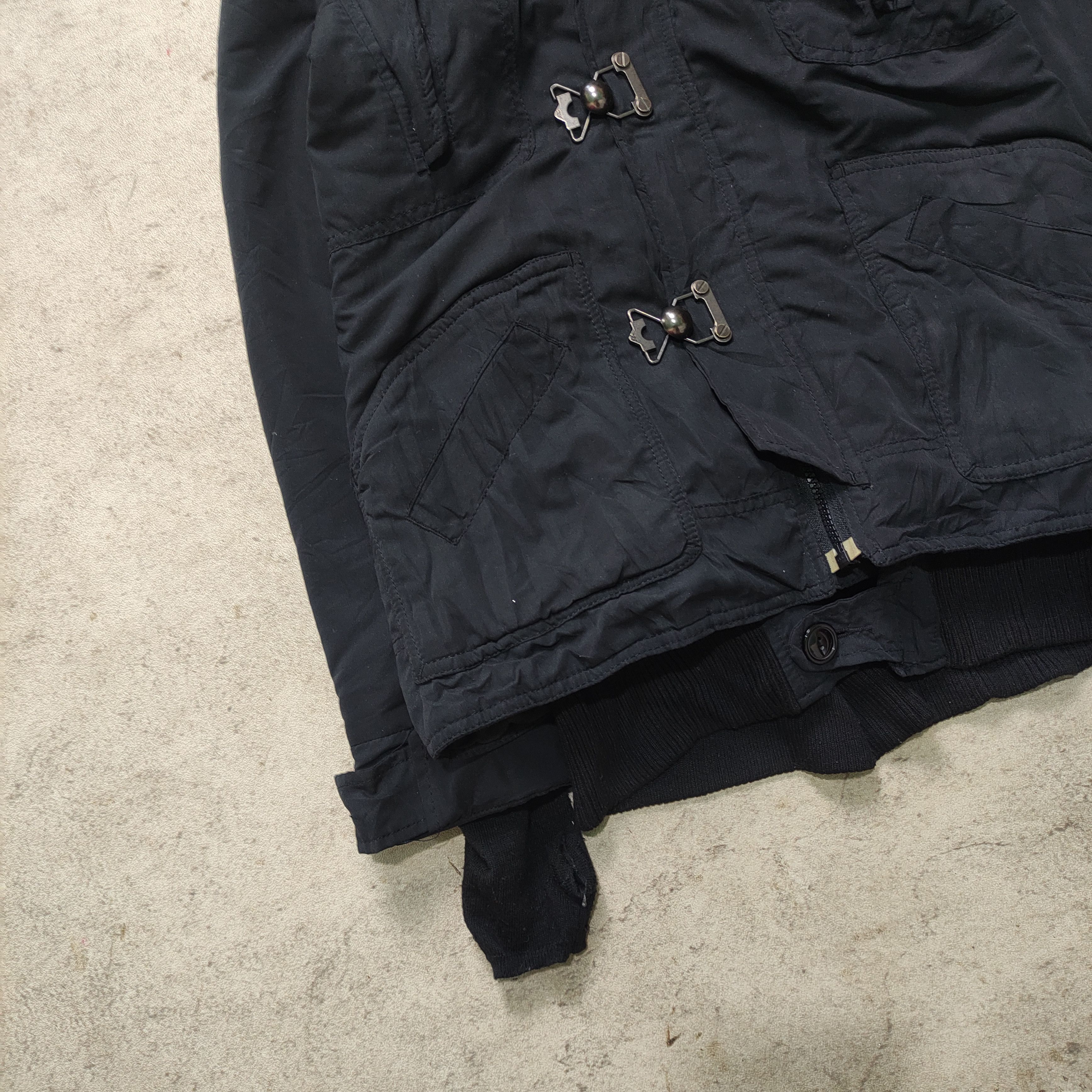 Le Grande Bleu (L.G.B.) SLY Archive Vkei Bondage Fur Jacket 2000s style L.G.B Size US S / EU 44-46 / 1 - 9 Thumbnail