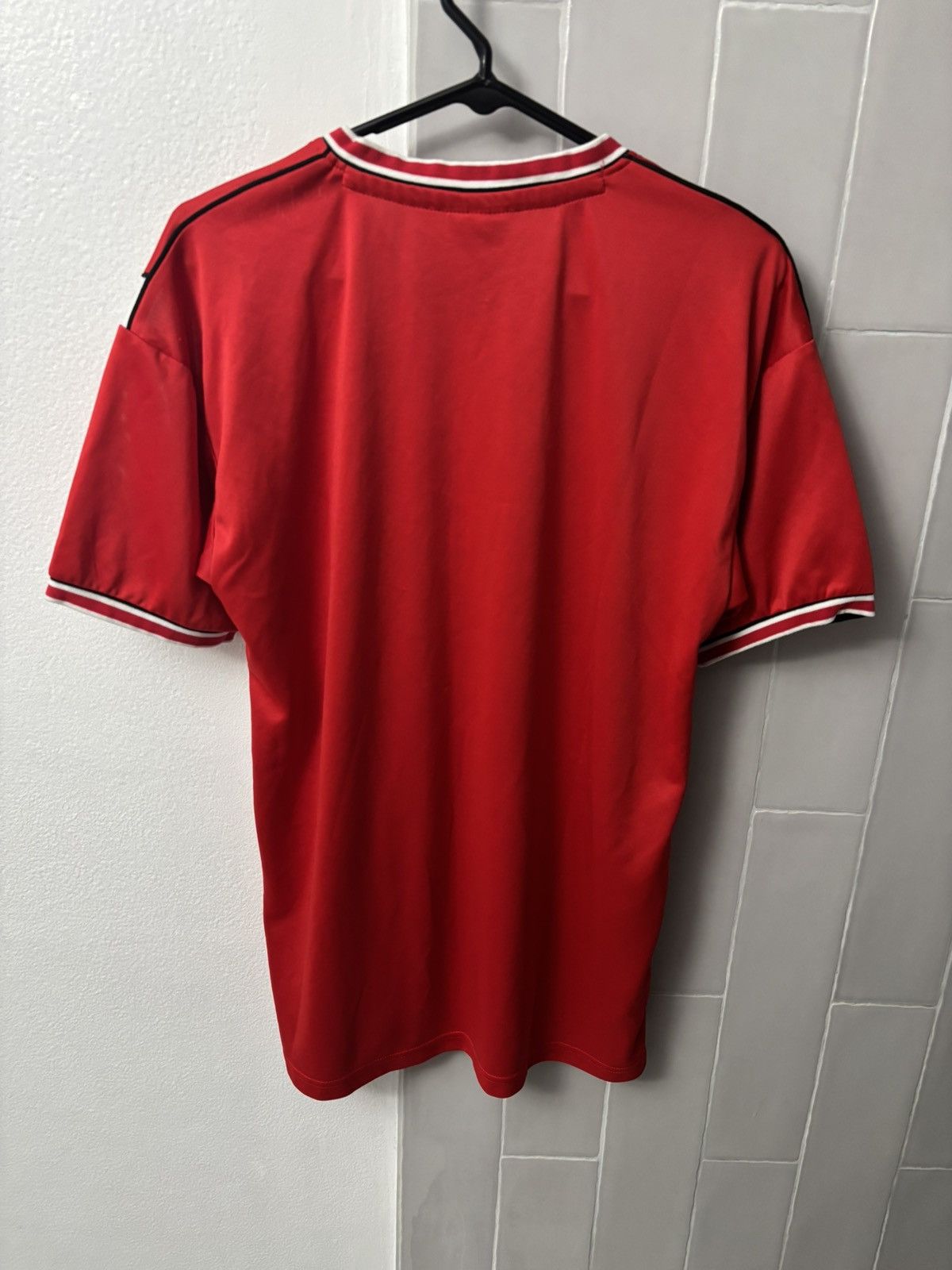 Other Manchester United Retro Jersey Size US L / EU 52-54 / 3 - 2 Thumbnail