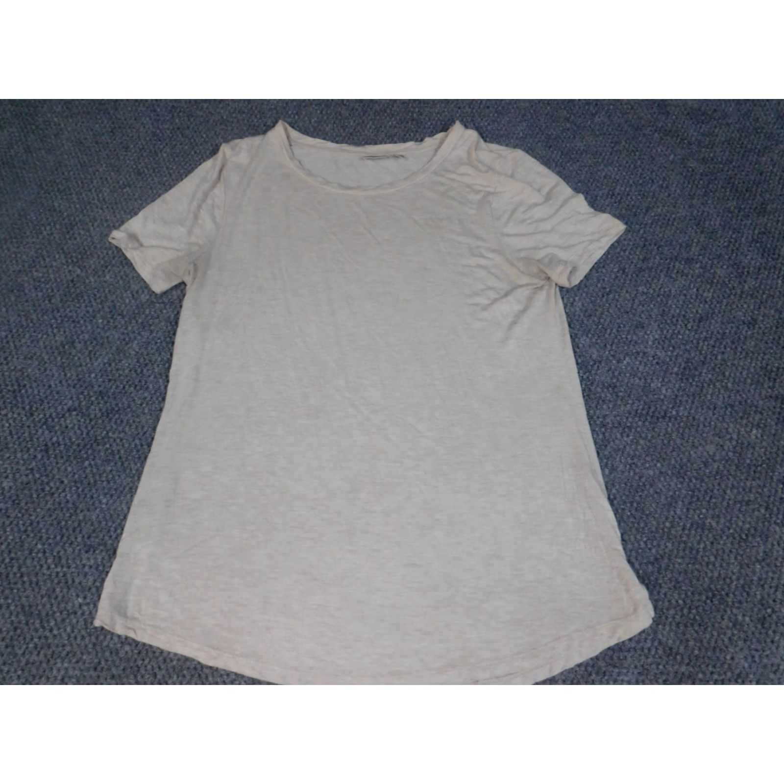 Vintage Versona Blouse Shirt Women L Beige Cap Sleeve Crew Neck Stretch Casual Regular Button Versona Size L / US 10 / IT 46 - 3 Thumbnail
