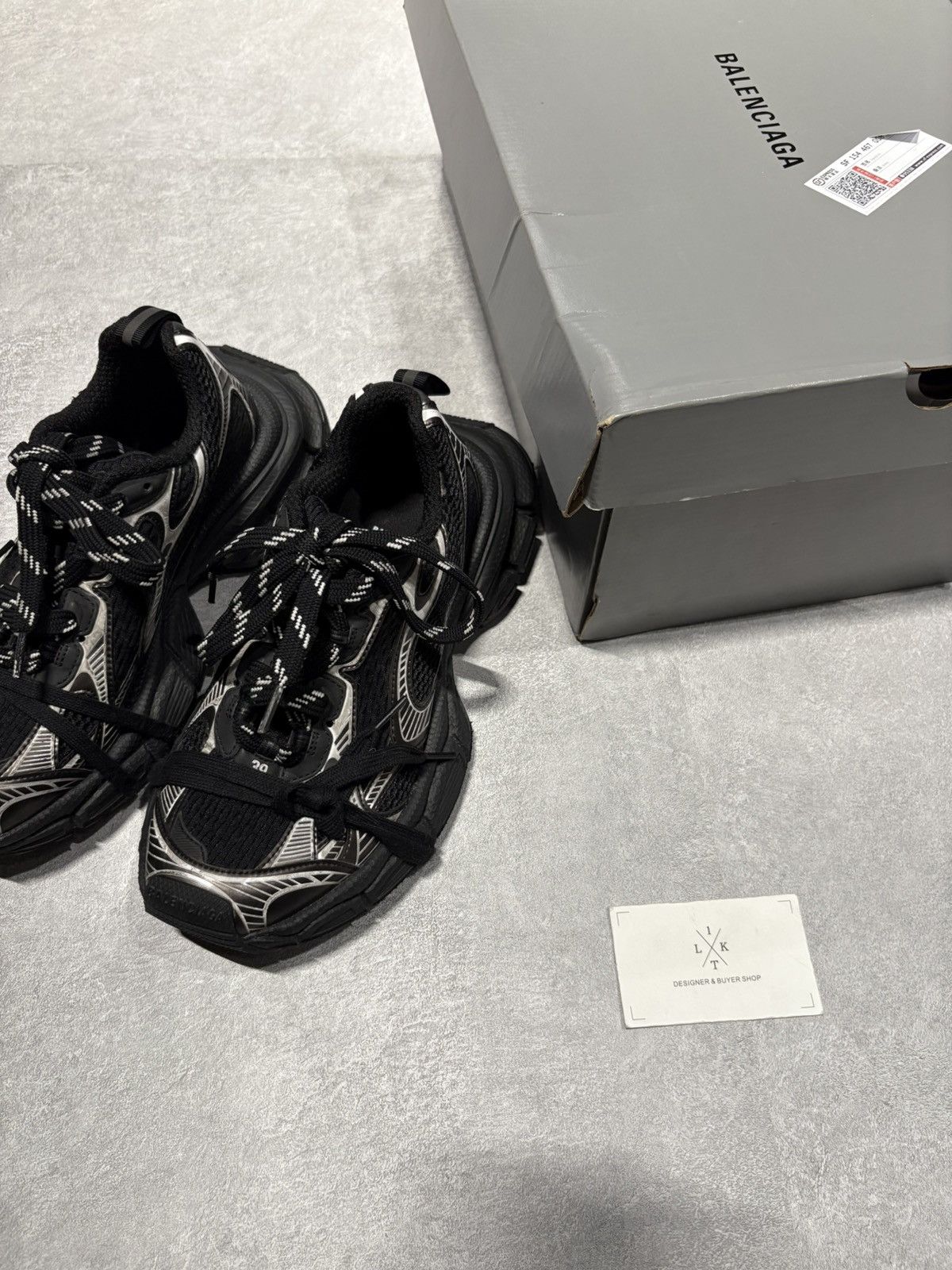 Balenciaga Balenciaga Track 1.0 running sports casual low-top dad shoes Size US 6 / EU 39 - 7 Thumbnail