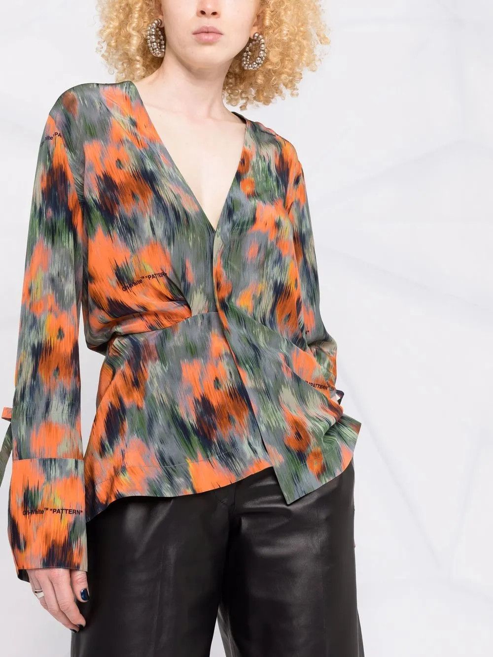 Off-White o1y1225 Patterned Shirt in Multicolor Size XS / US 0-2 / IT 36-38 - 2 Thumbnail