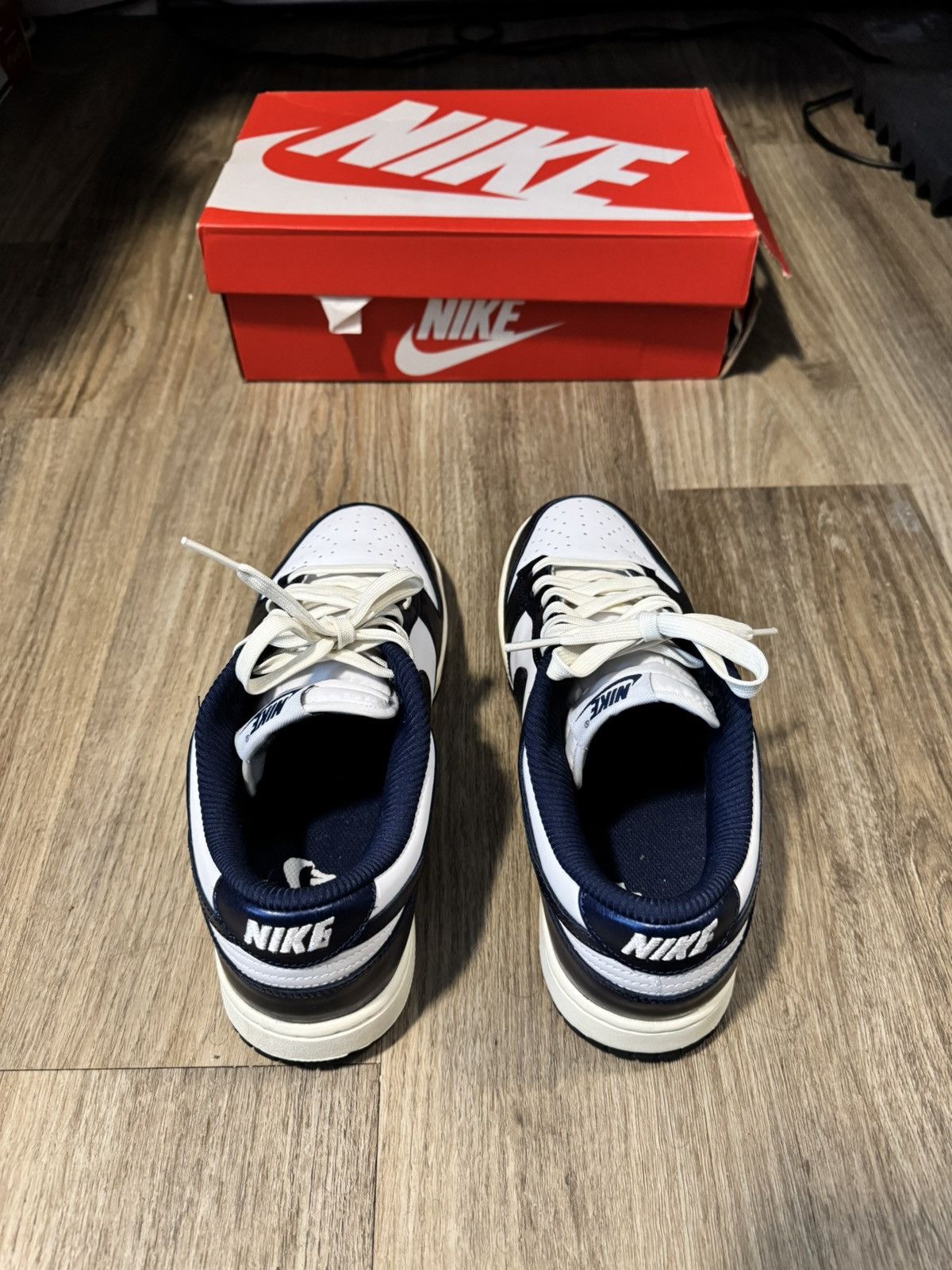 Nike Nike Dunk Low Vintage Navy Size US 8 / EU 41 - 6 Thumbnail