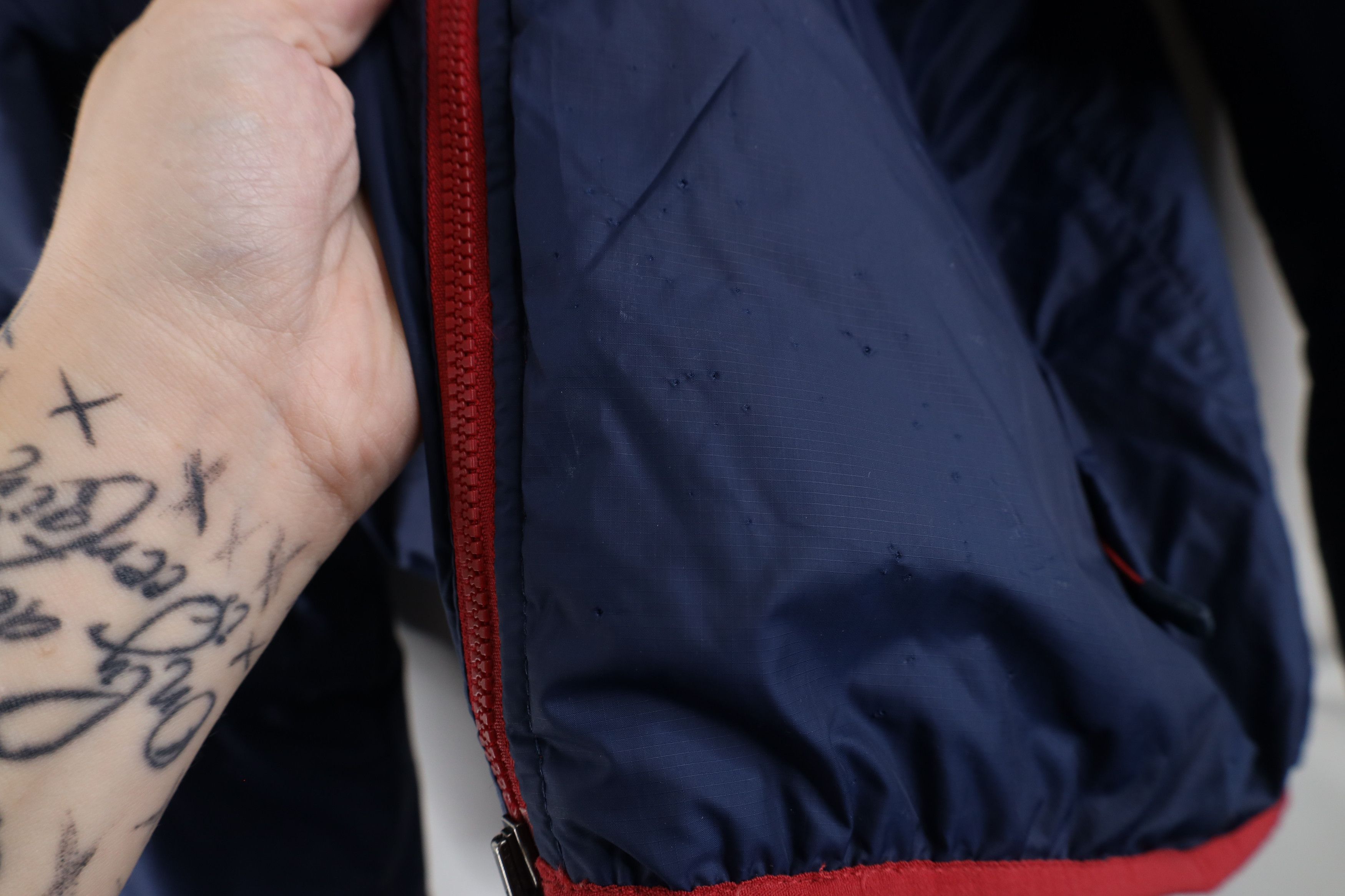Nike × Vintage Nike Reversible Barcelona FC Soccer Football Puffer Jacket Size US S / EU 44-46 / 1 - 18 Thumbnail