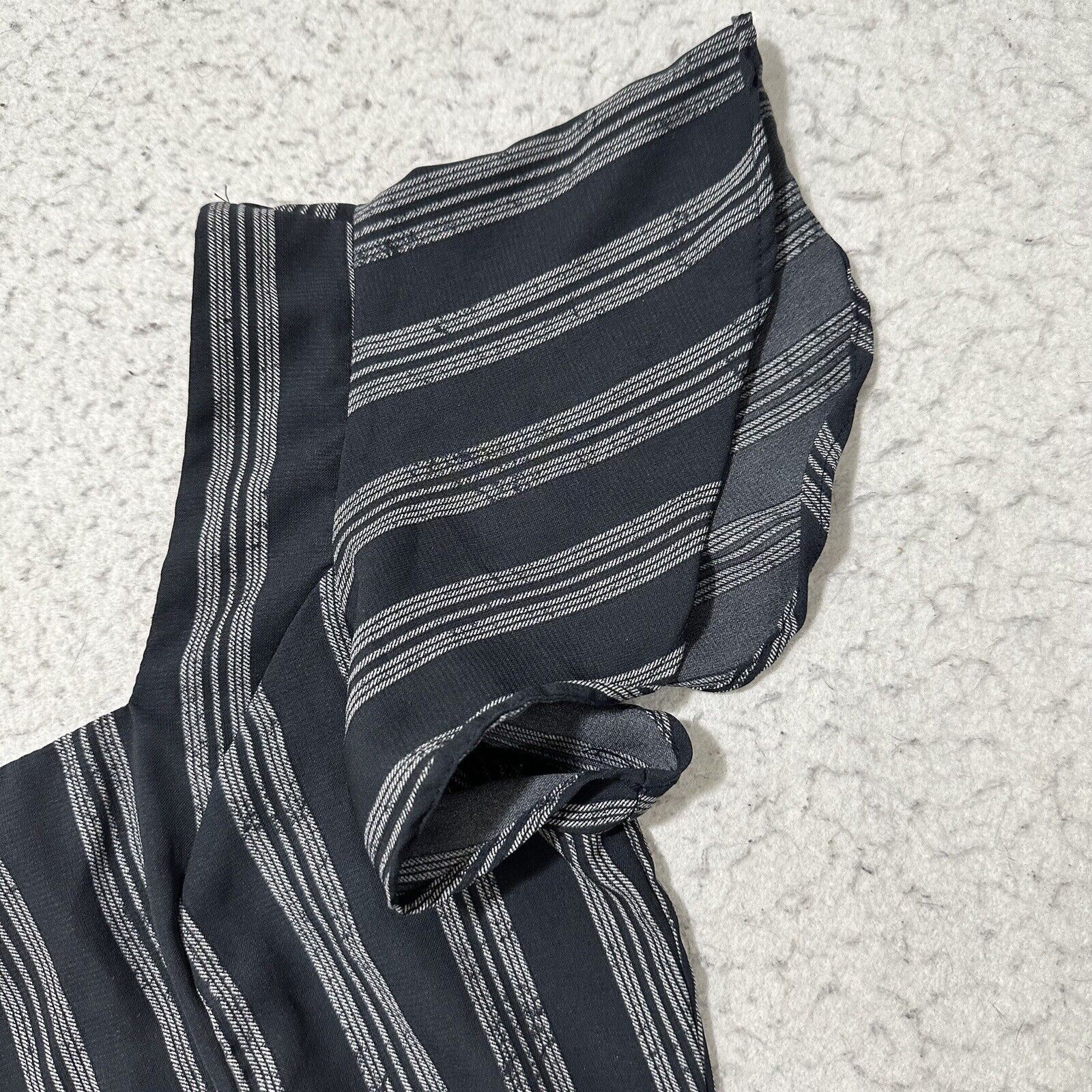 Other Sienna Sky Small Blue White Stripe Button Front Crop Top Size S / US 4 / IT 40 - 4 Thumbnail