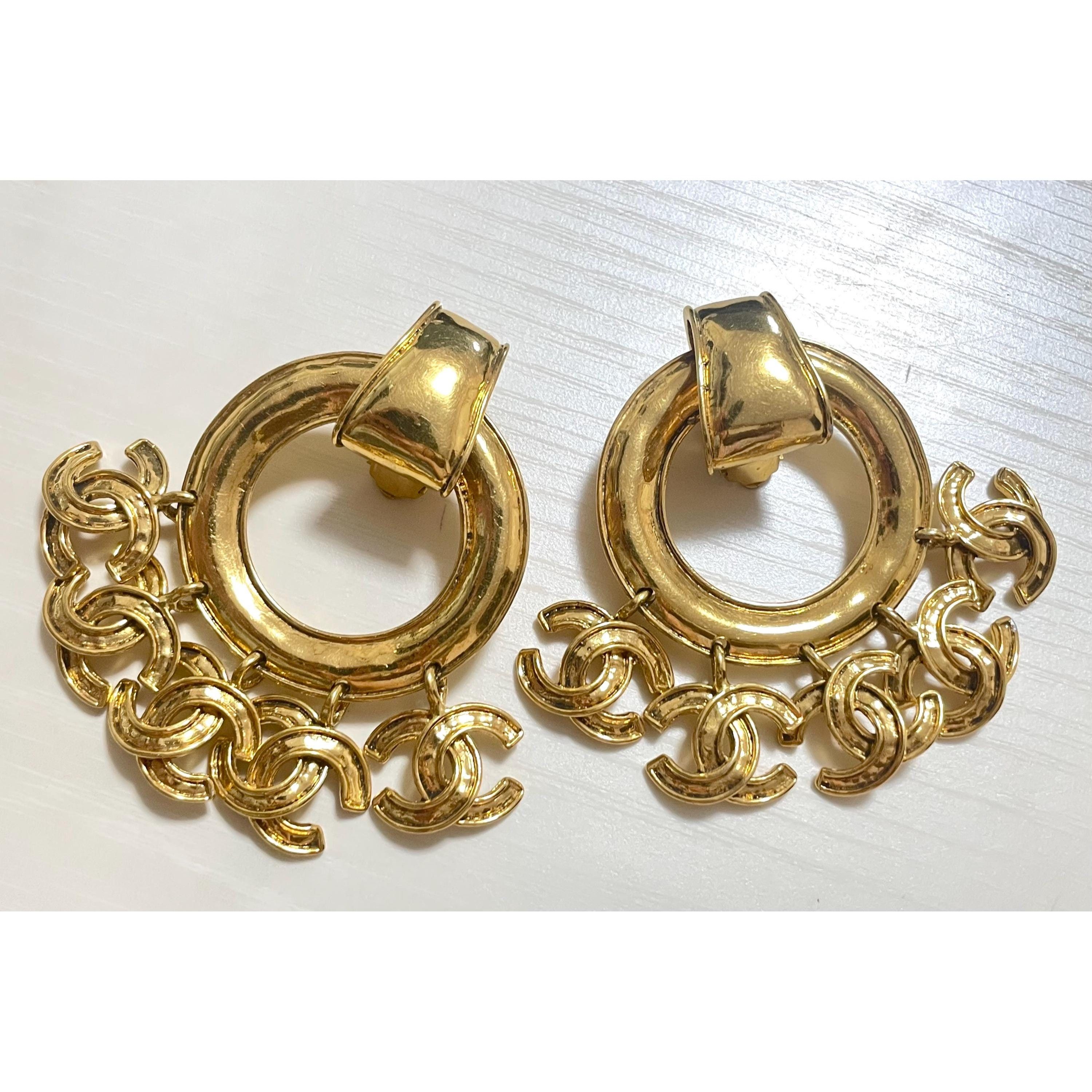 Chanel Vintage CHANEL large hoop dangle earrings with cc Size ONE SIZE - 3 Thumbnail