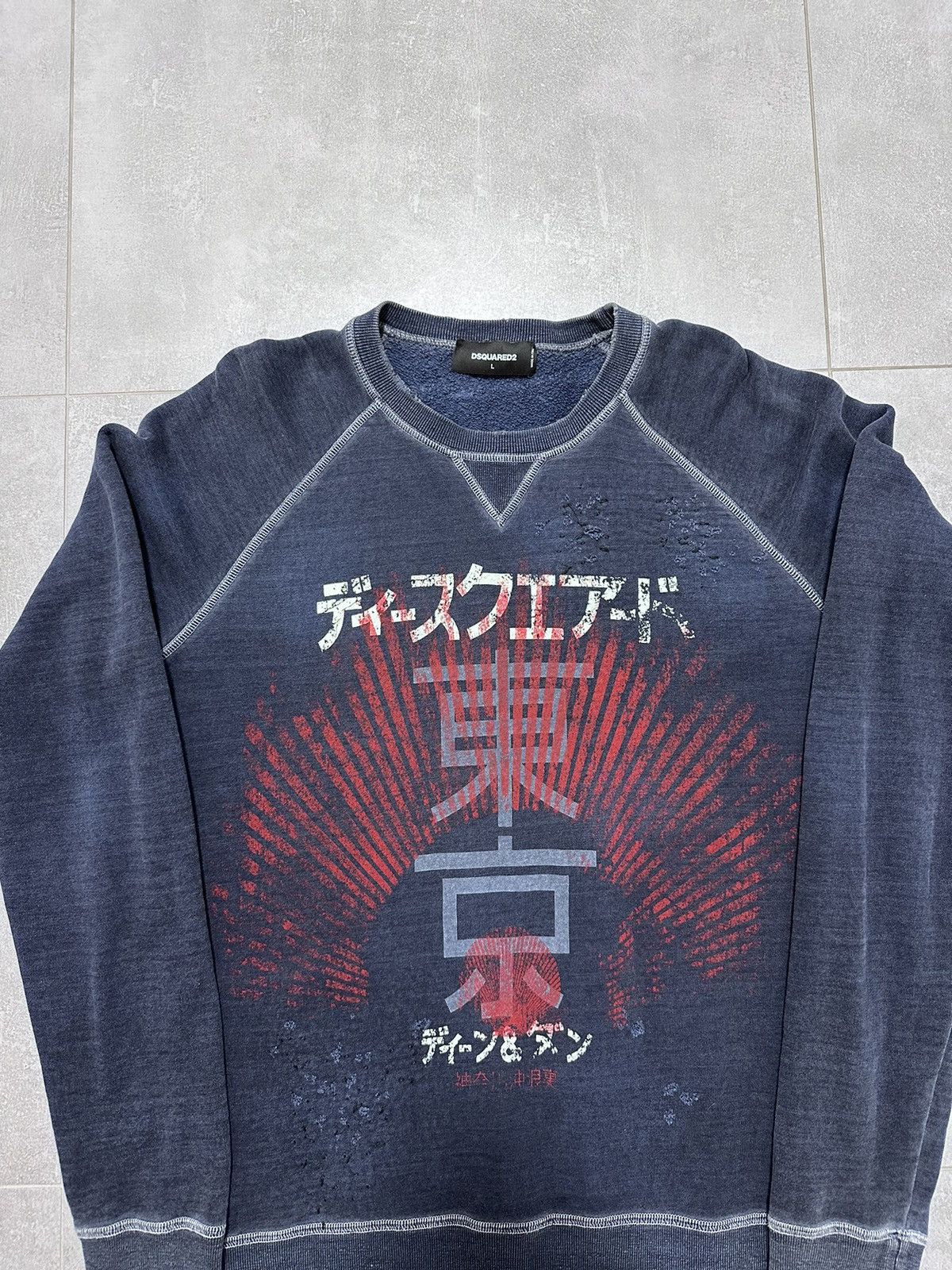 Designer × Dsquared2 × Vintage Dsquared2 Blue Distressed Japan Tokyo Collection Sweatshirt Size US L / EU 52-54 / 3 - 2 Thumbnail