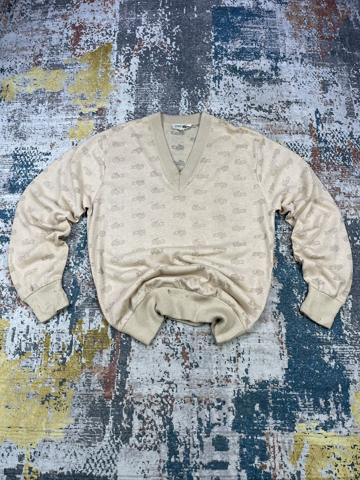 Lacoste Vintage Lacoste Full Monogram V Neck Jumper Sweater Size US S / EU 44-46 / 1 - 1 Thumbnail