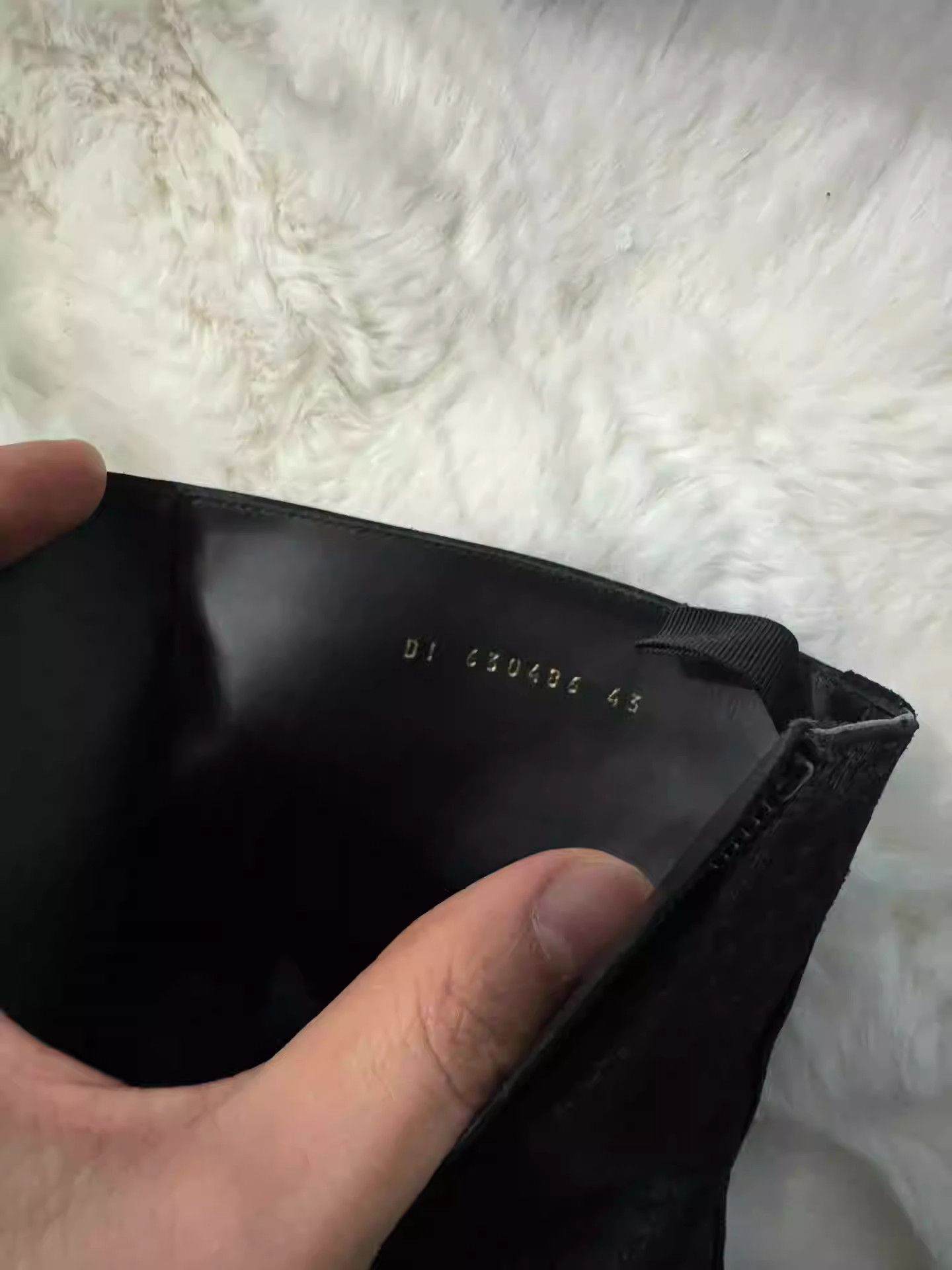 Saint Laurent Paris Saint Laurent Embossed Chelsea Boots Size US 10 / EU 43 - 6 Thumbnail