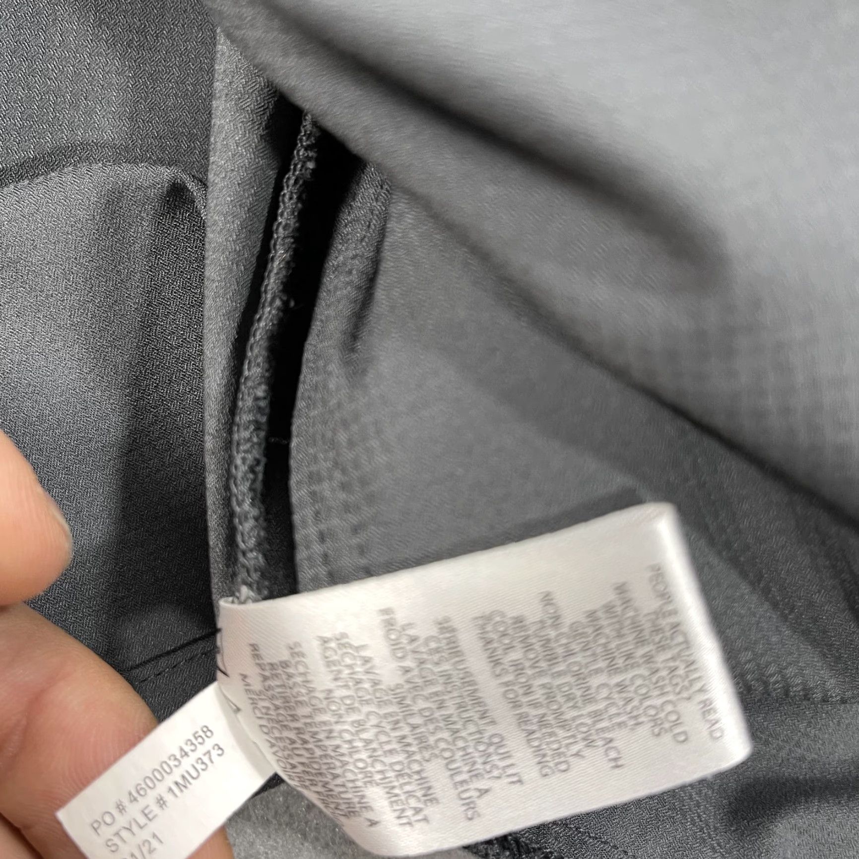 TravisMathew Travis Mathew Jacket Mens Large Black Gray Full Zip Windbreaker Golf Windbreaker Size US L / EU 52-54 / 3 - 6 Thumbnail