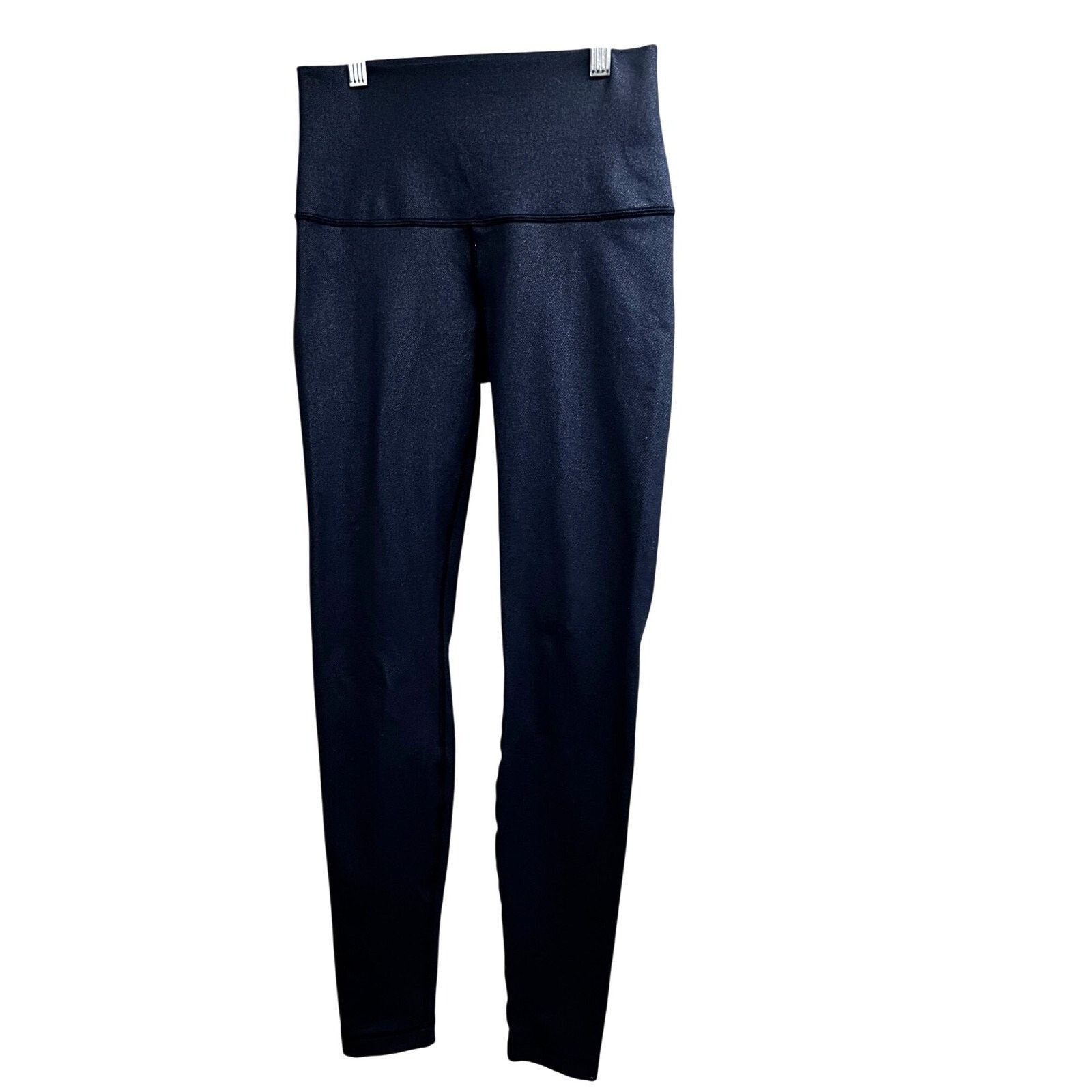 Lululemon Lululemon Wunder Under Faux Denim Textured Blue Leggings 6 Size 28" / US 6 / IT 42 - 1 Thumbnail