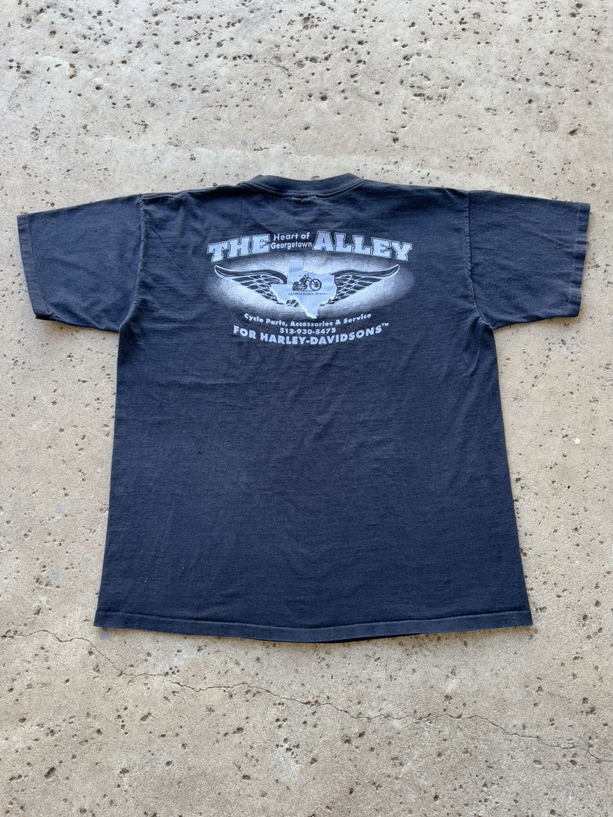 Harley Davidson × Vintage Vintage 90’s/00s Harley Davison Flame Eagle Faded T-shirt XL Size US XL / EU 56 / 4 - 2 Thumbnail
