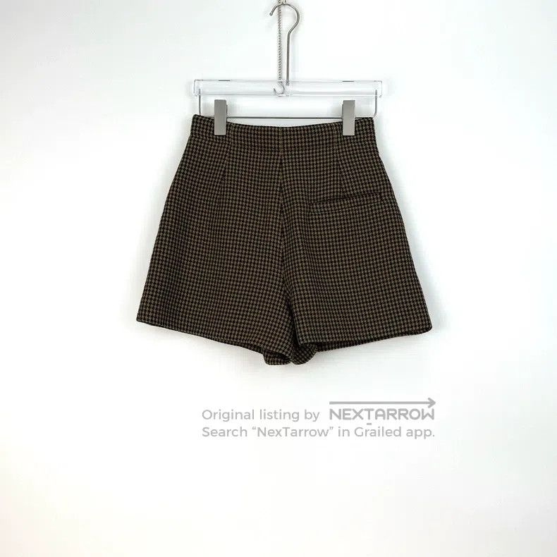 Dior Dior Coffee-coloured small square wool tweed shorts Size 24" / US 00 / IT 34 - 4 Thumbnail