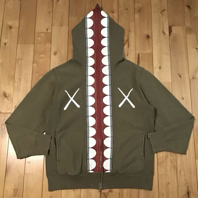 Bape × Kaws A Bathing Ape BAPE x Kaws Yellow Skullsta Full Zip