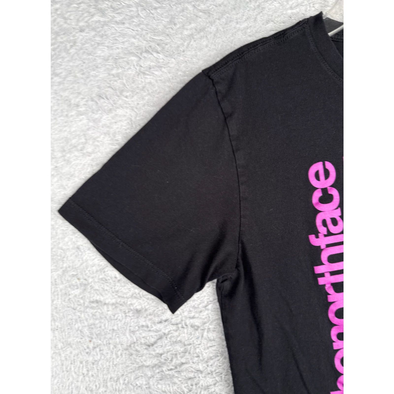 The North Face The North Face Shirt Men Small Black Short Sleeve Crew 100% Cotton Size US S / EU 44-46 / 1 - 3 Thumbnail