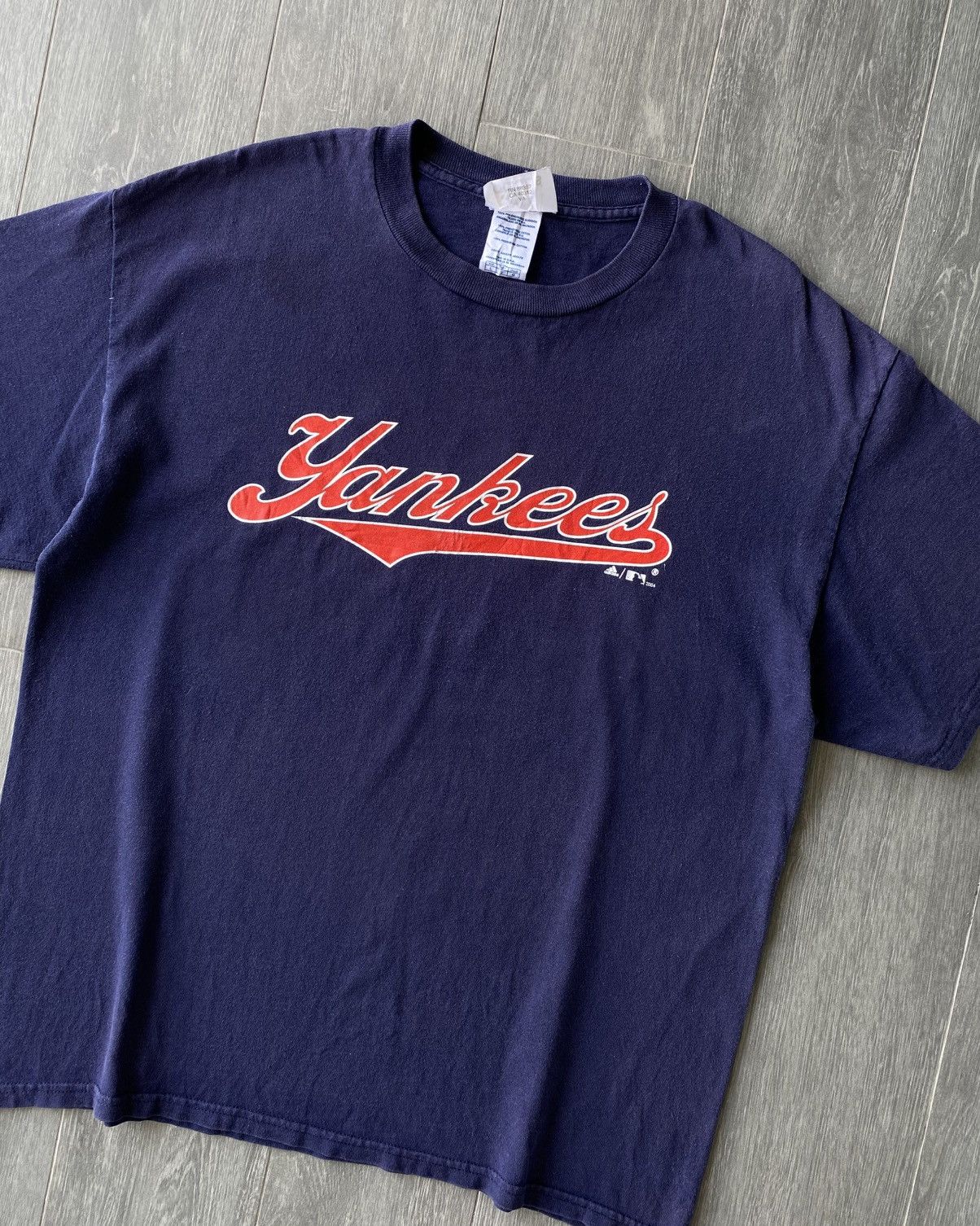 Vintage Vintage 2004 Adidas New York Yankees Promo Shirt✨ Size US L / EU 52-54 / 3 - 5 Thumbnail