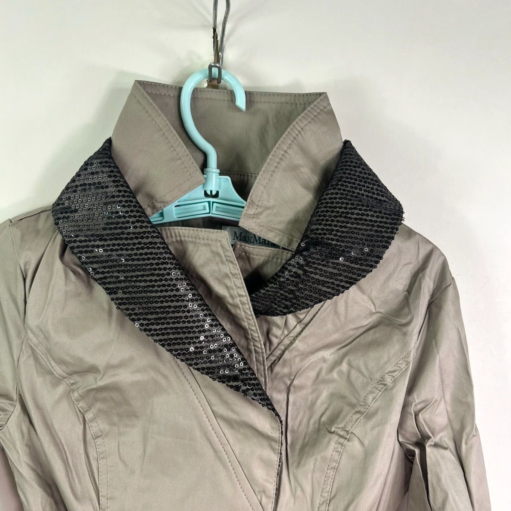 Max Mara Max Mara Coat Jr Size M Beige Double Breasted Belted Sequin Short Trench Womens Size 32" / US 10 / IT 46 - 4 Thumbnail
