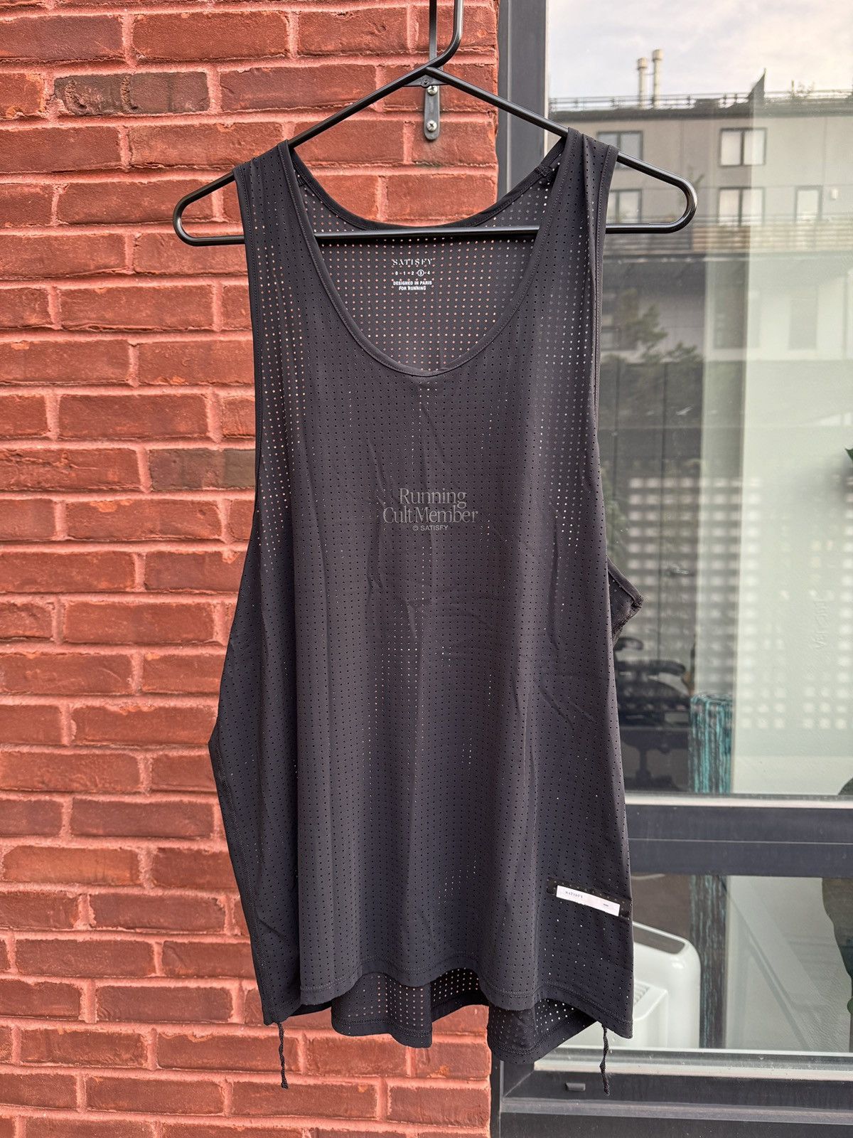 Satisfy Space-O Singlet Size US L / EU 52-54 / 3 - 1 Thumbnail