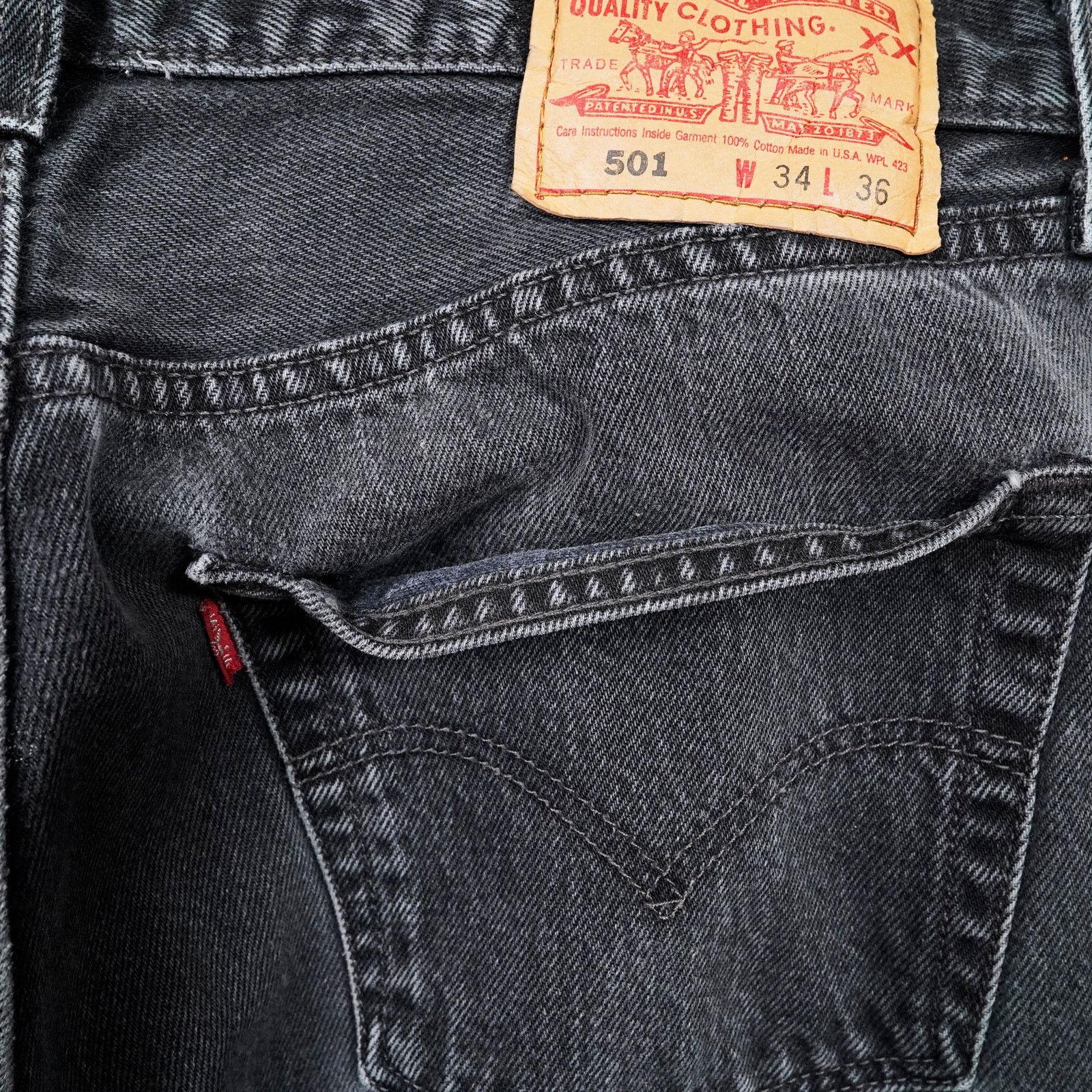 Levi's Vintage Levi’s 501 Black Jeans USA Made Distressed Repair Size US 32 / EU 48 - 13 Thumbnail