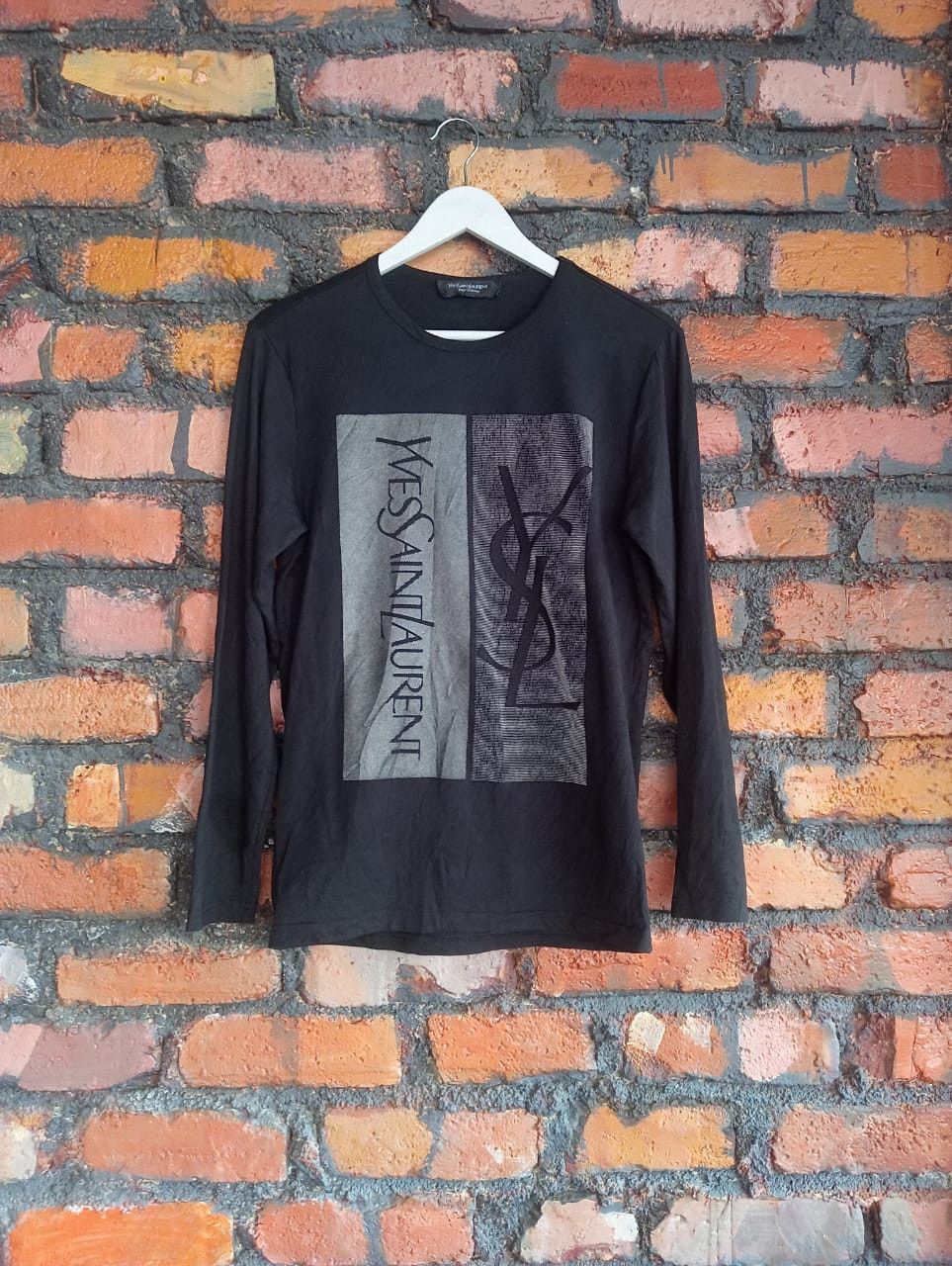 Yves Saint Laurent YSL Yves Saint Laurent Women Long Sleeves Tshirt Size L / US 10 / IT 46 - 1 Thumbnail