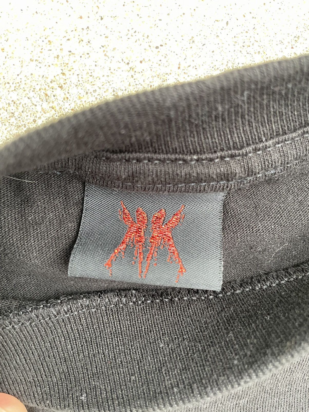 KIM tee By Kim Krueger Burberryerry