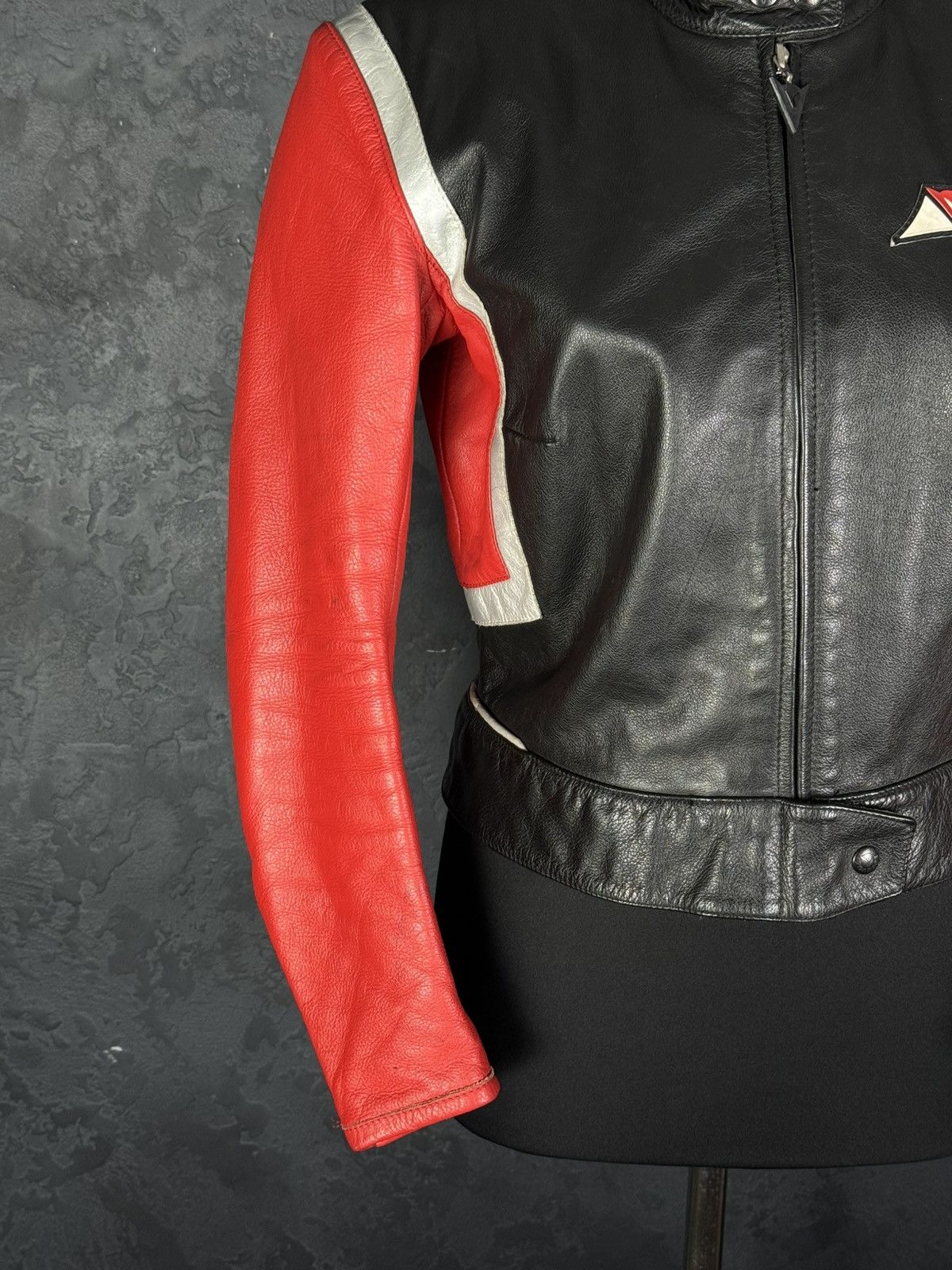 Dainese Vtg Dainese Women One Piece Leather Motorcycle Racing Suit Size XL / US 12-14 / IT 48-50 - 4 Thumbnail