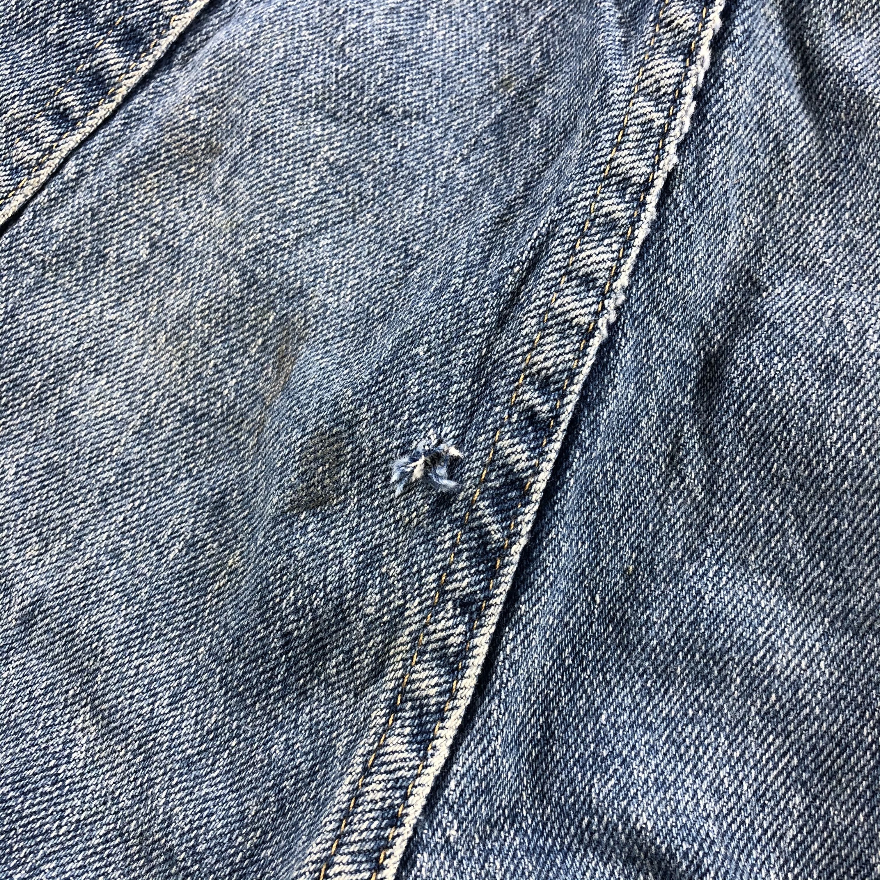 Vintage Vintage Blue Wash Wrangler Jeans-J2431 Size US 37 - 11 Thumbnail