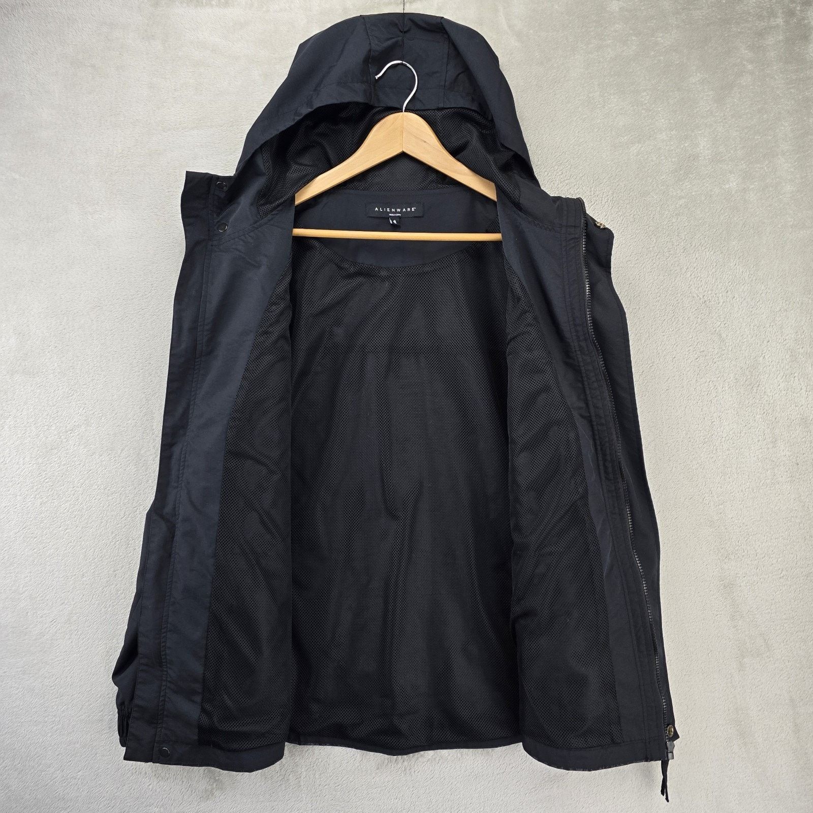 Other Alienware Windbreaker Jacket Small Area 51 Contact Gaming Size US S / EU 44-46 / 1 - 6 Thumbnail